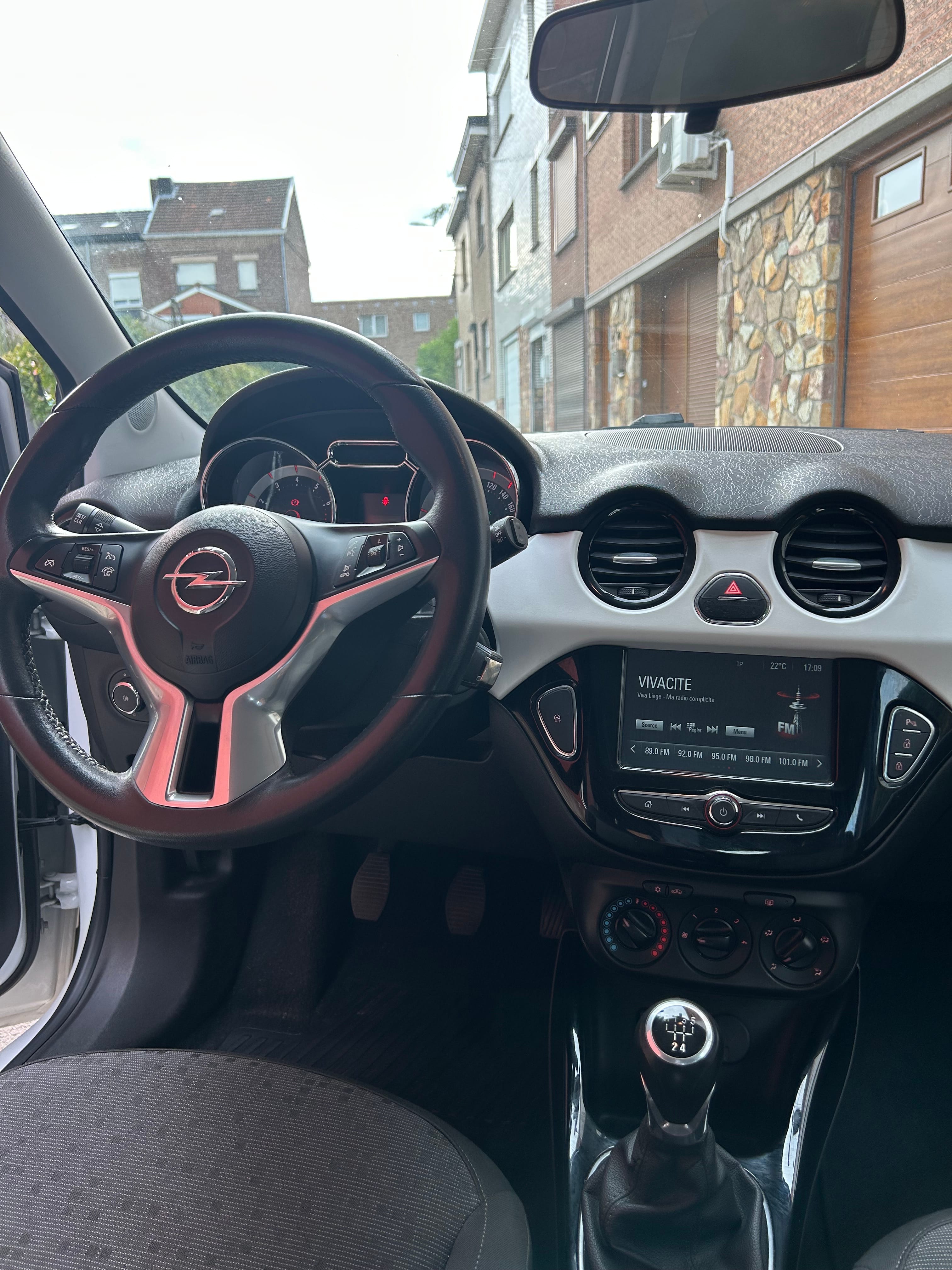 Opel Adam avec Régulateur de vitesse