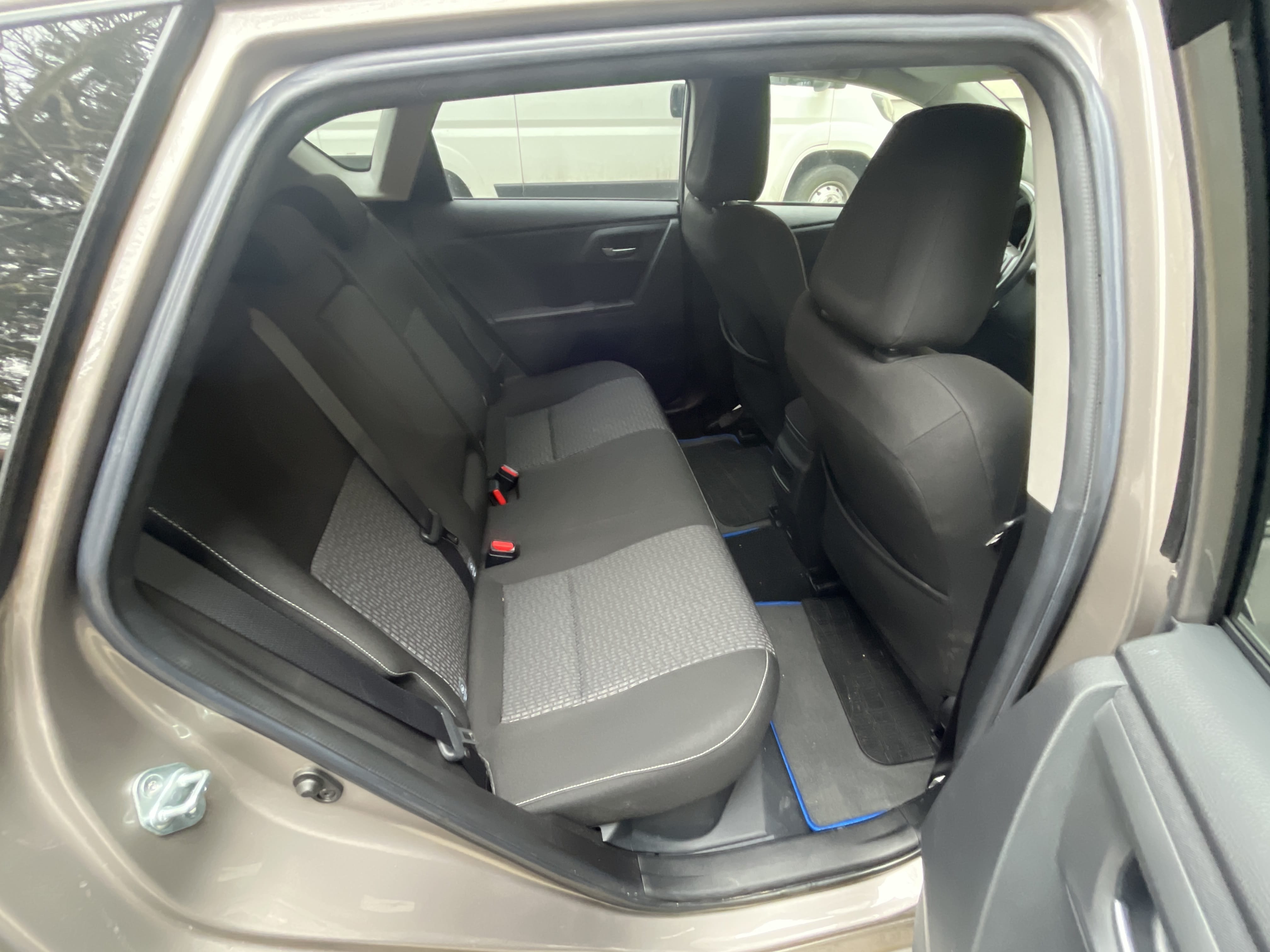 Toyota Auris mit Winterreifen