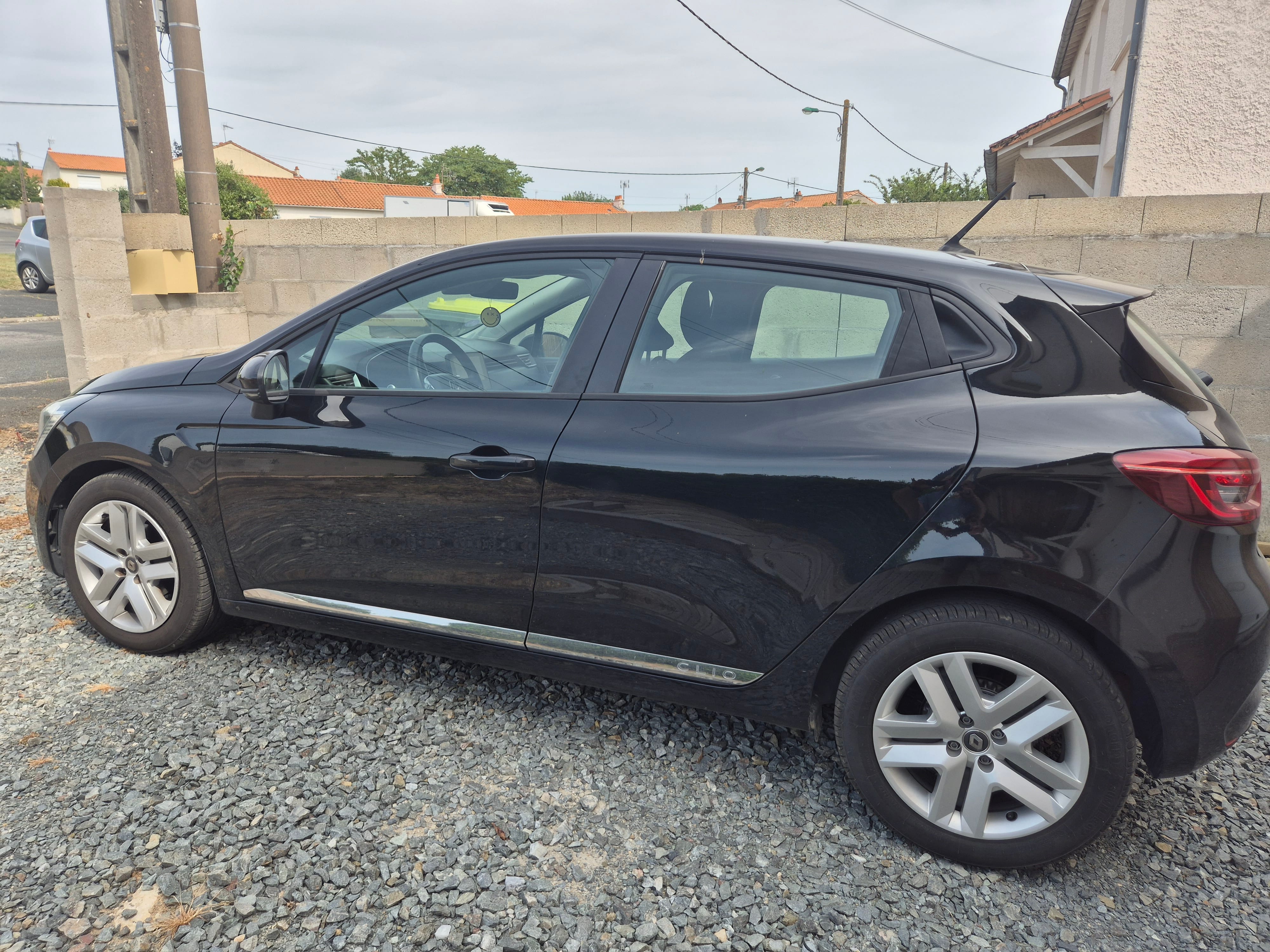 Renault Clio, 2021, Essence 95