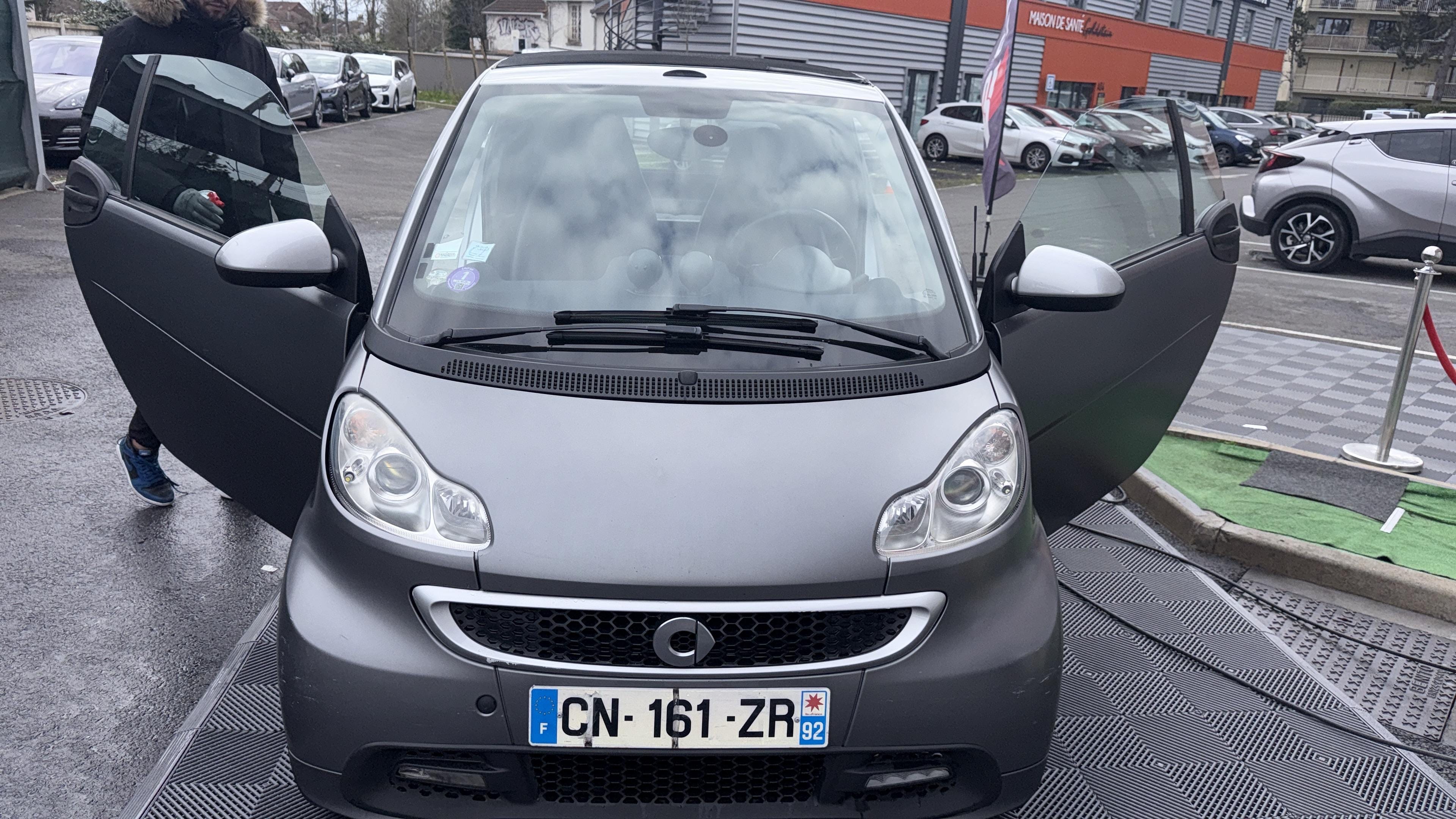 Smart Fortwo Cabriolet 1.0 84CV Turbo, 2012, Essence 95, automatique