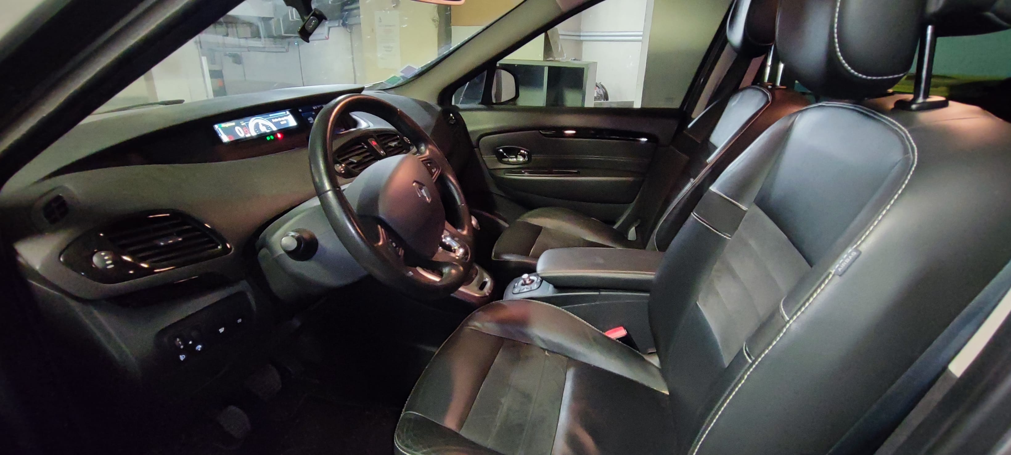 Renault Scenic avec Régulateur de vitesse