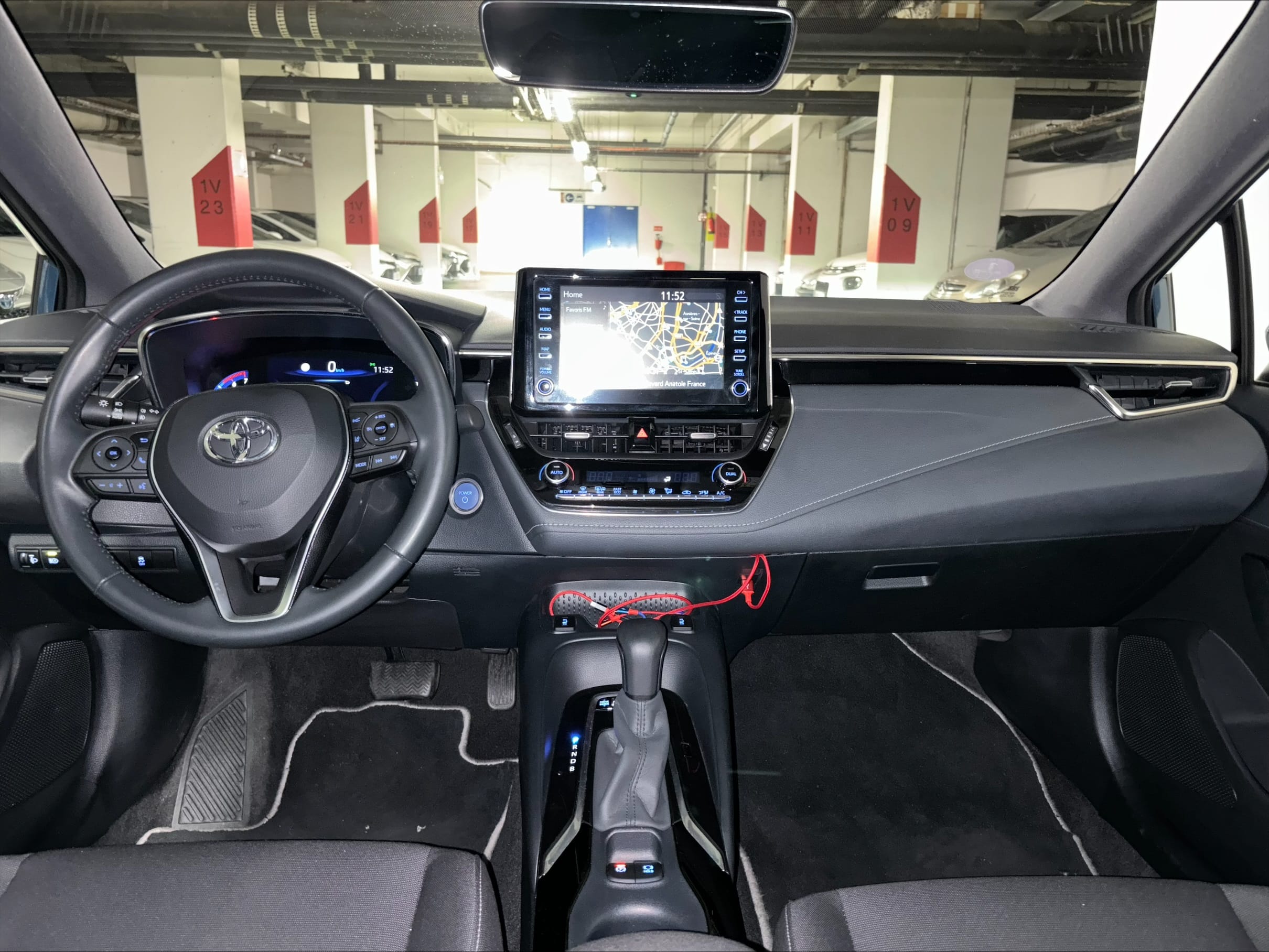 Toyota Corolla Hybride avec Climatisation