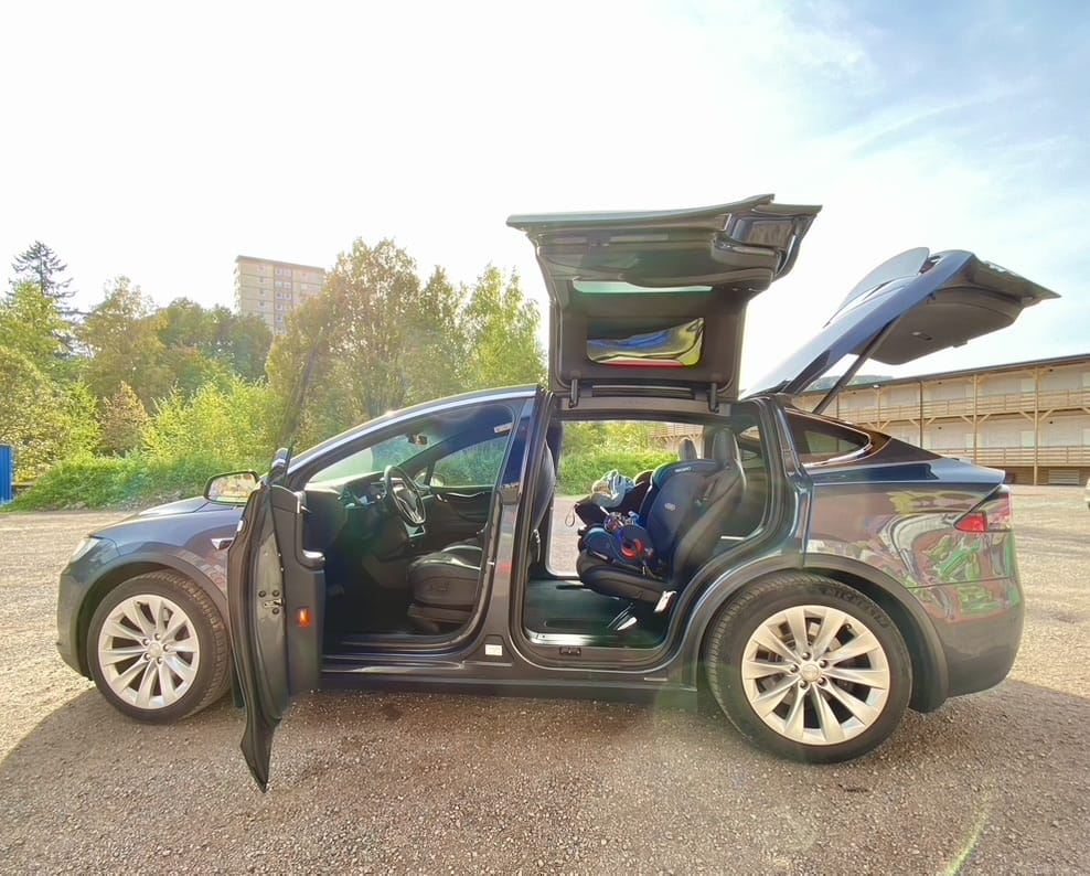 Tesla Model X med Aircondition