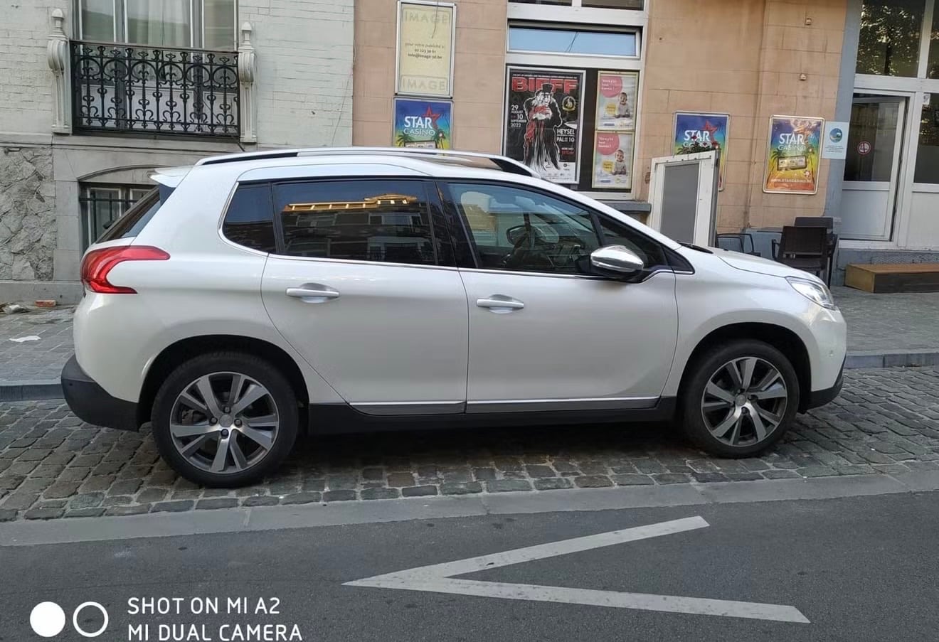 Peugeot 2008 avec Climatisation