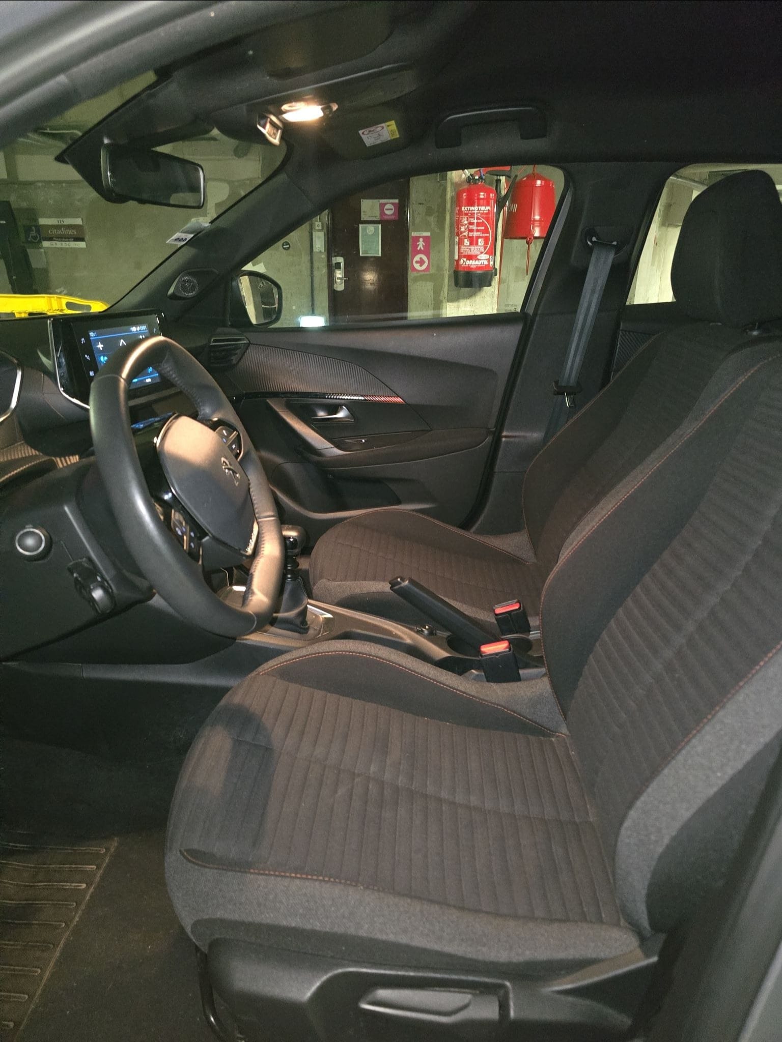 Peugeot 2008 avec Régulateur de vitesse