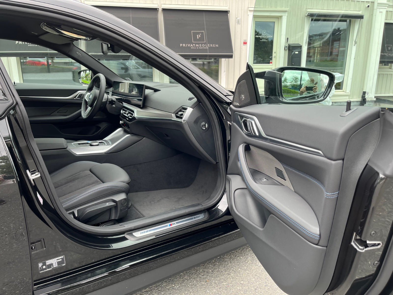 BMW i4 M50 med Cruisekontroll