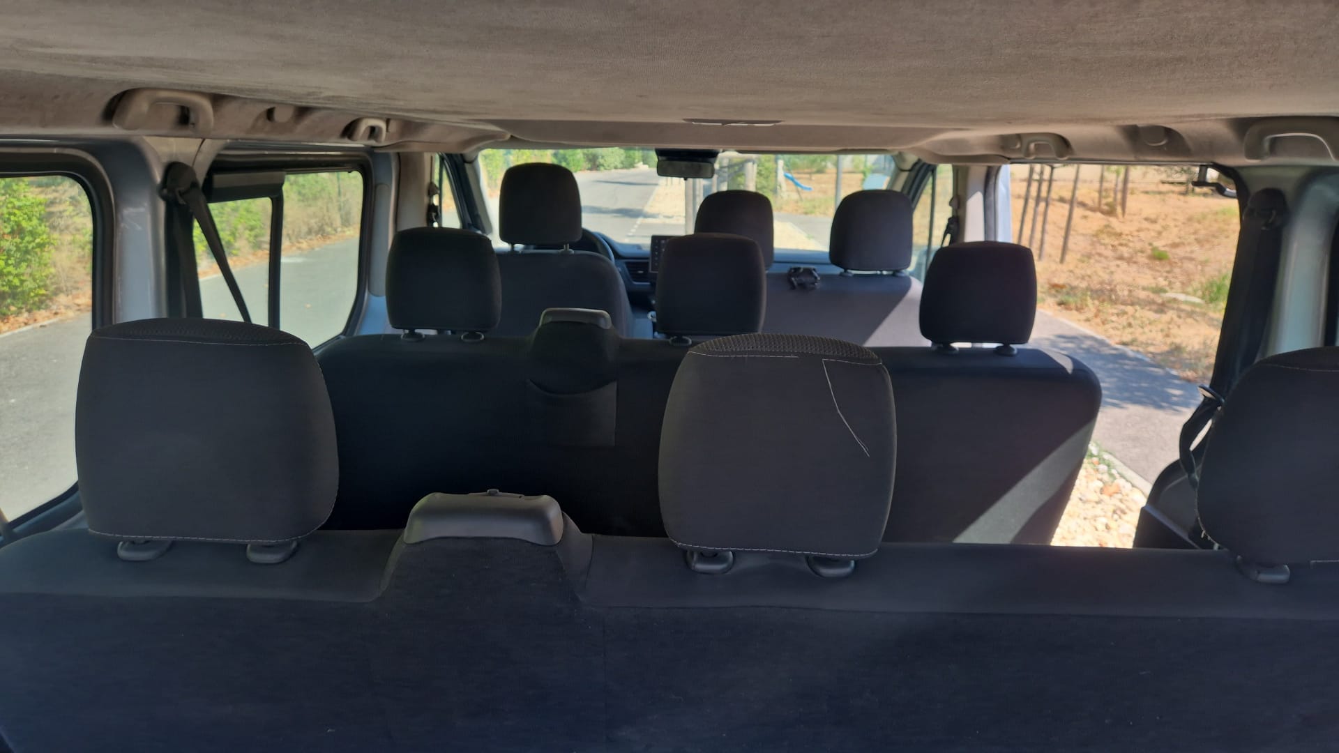 Renault Trafic Passenger with Bluetooth audio