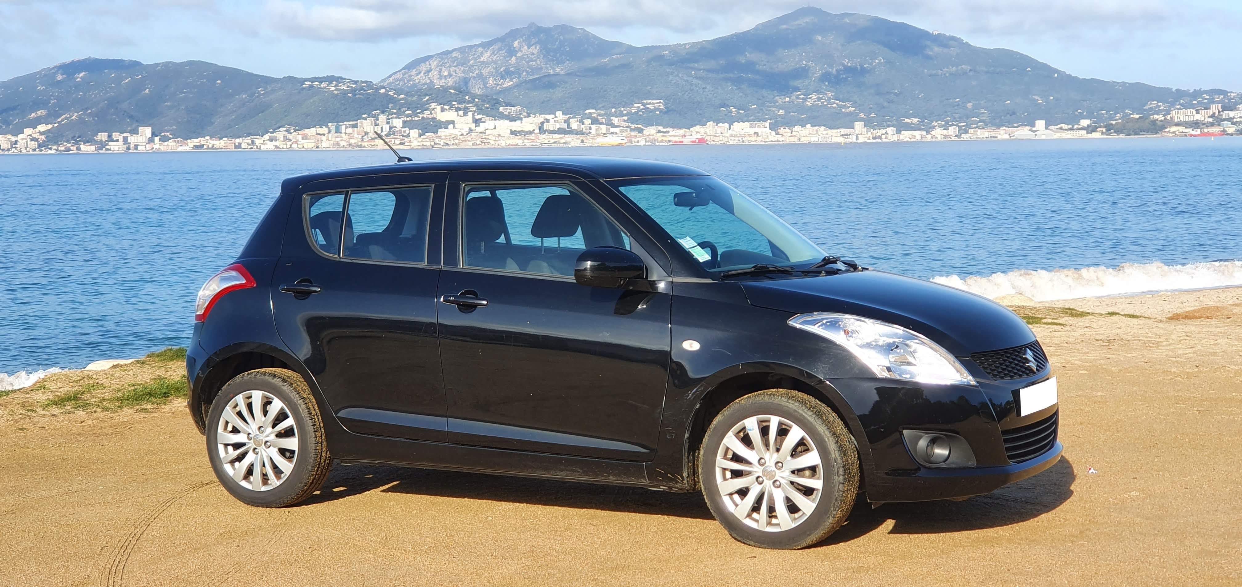Suzuki Swift 4x4 avec Siège bébé