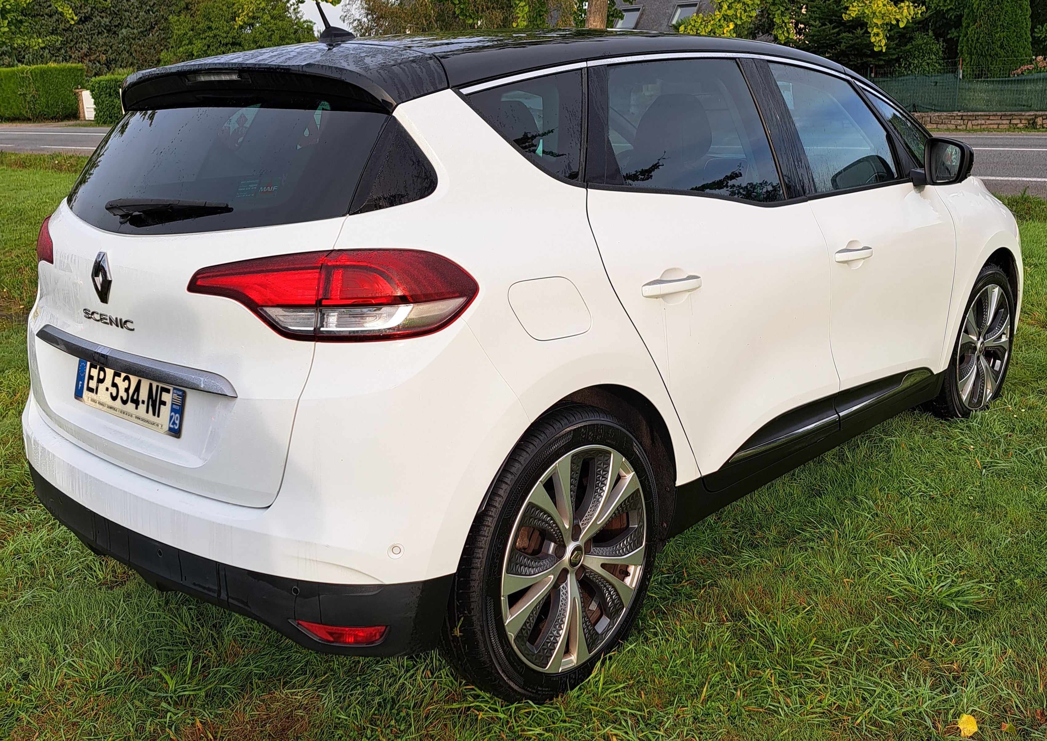 Renault Scenic avec Climatisation