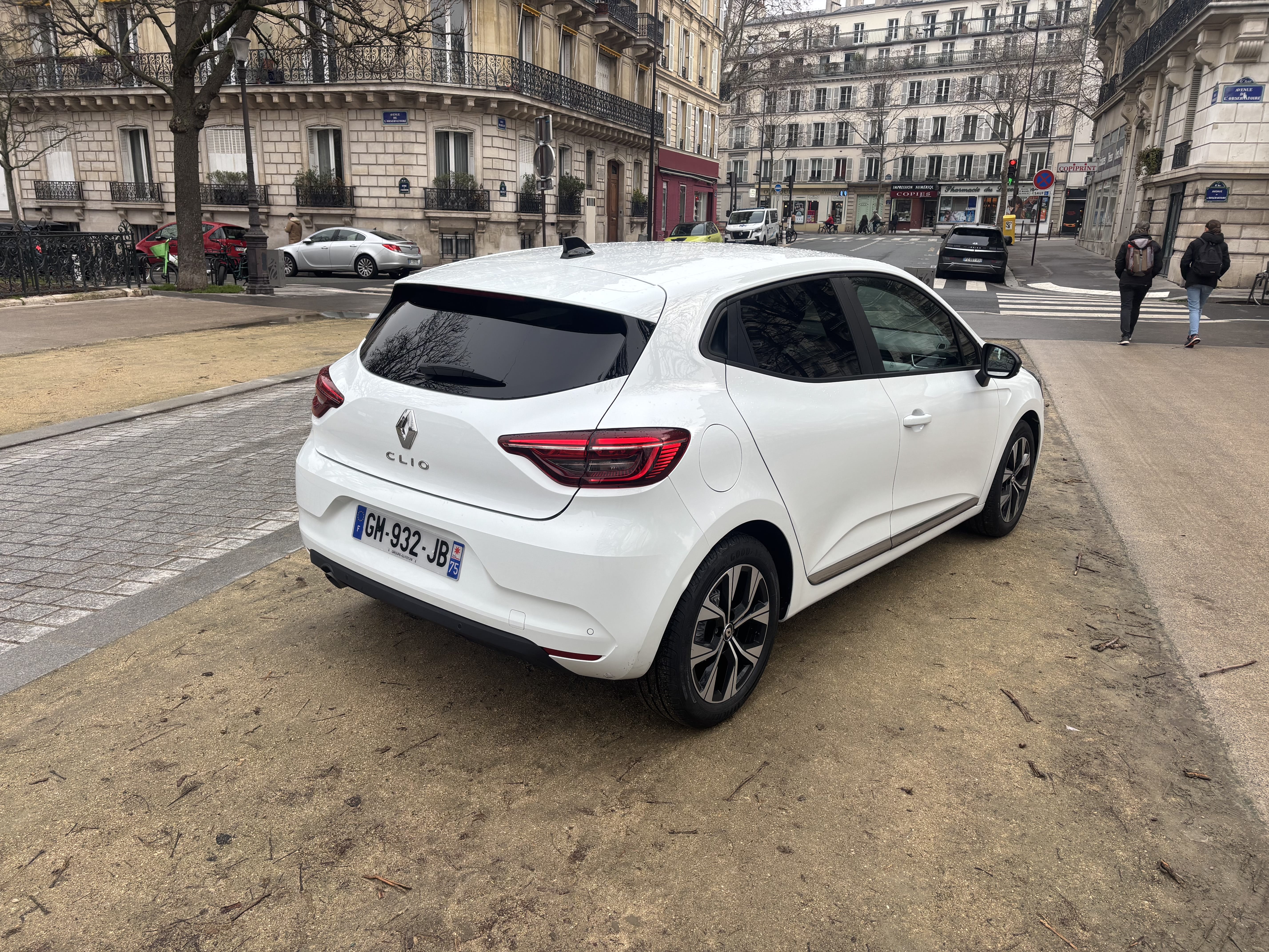 Renault Clio Porte Châtillon / périphérique avec Climatisation