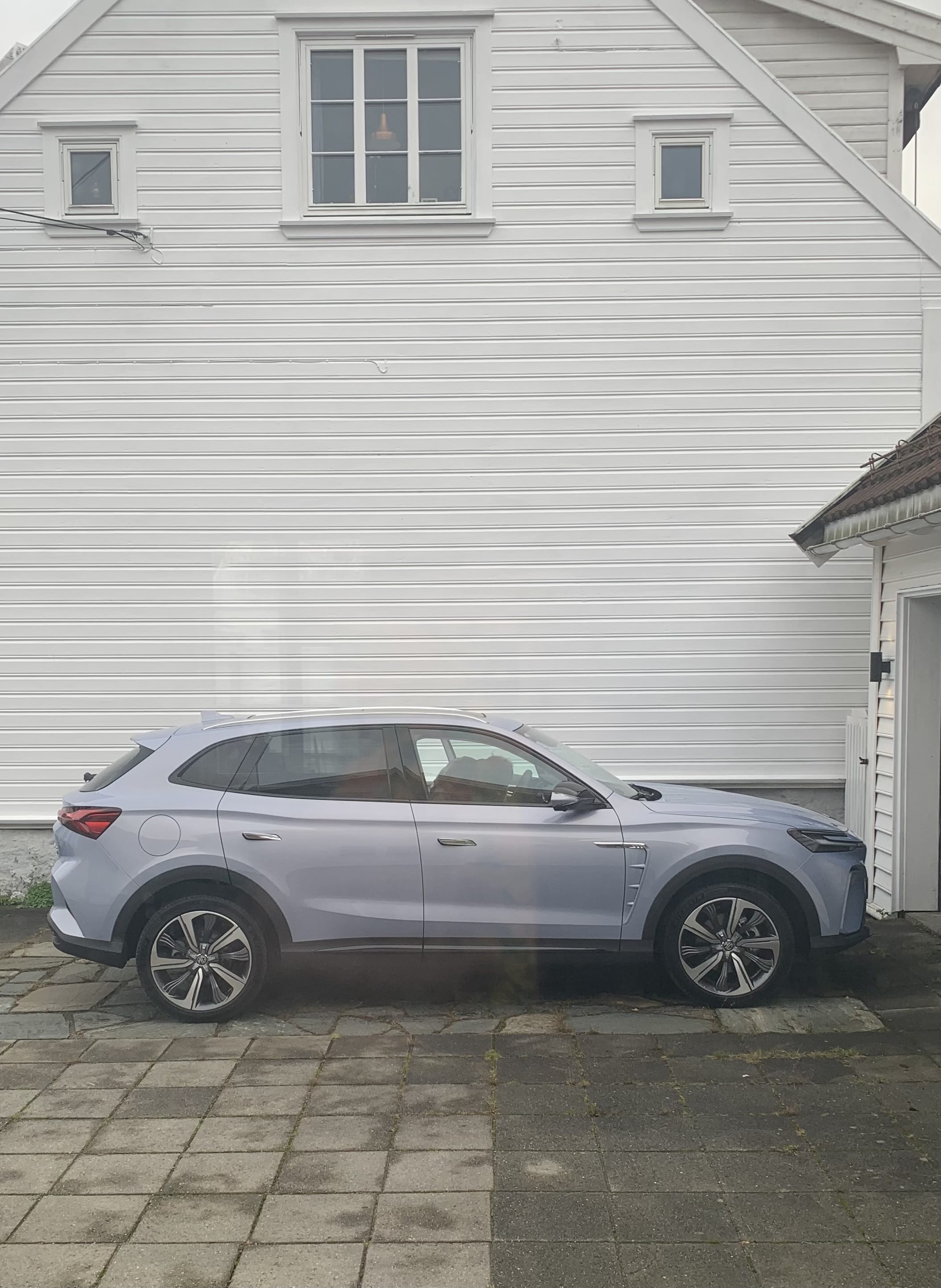 MG Marvel R med Aircondition