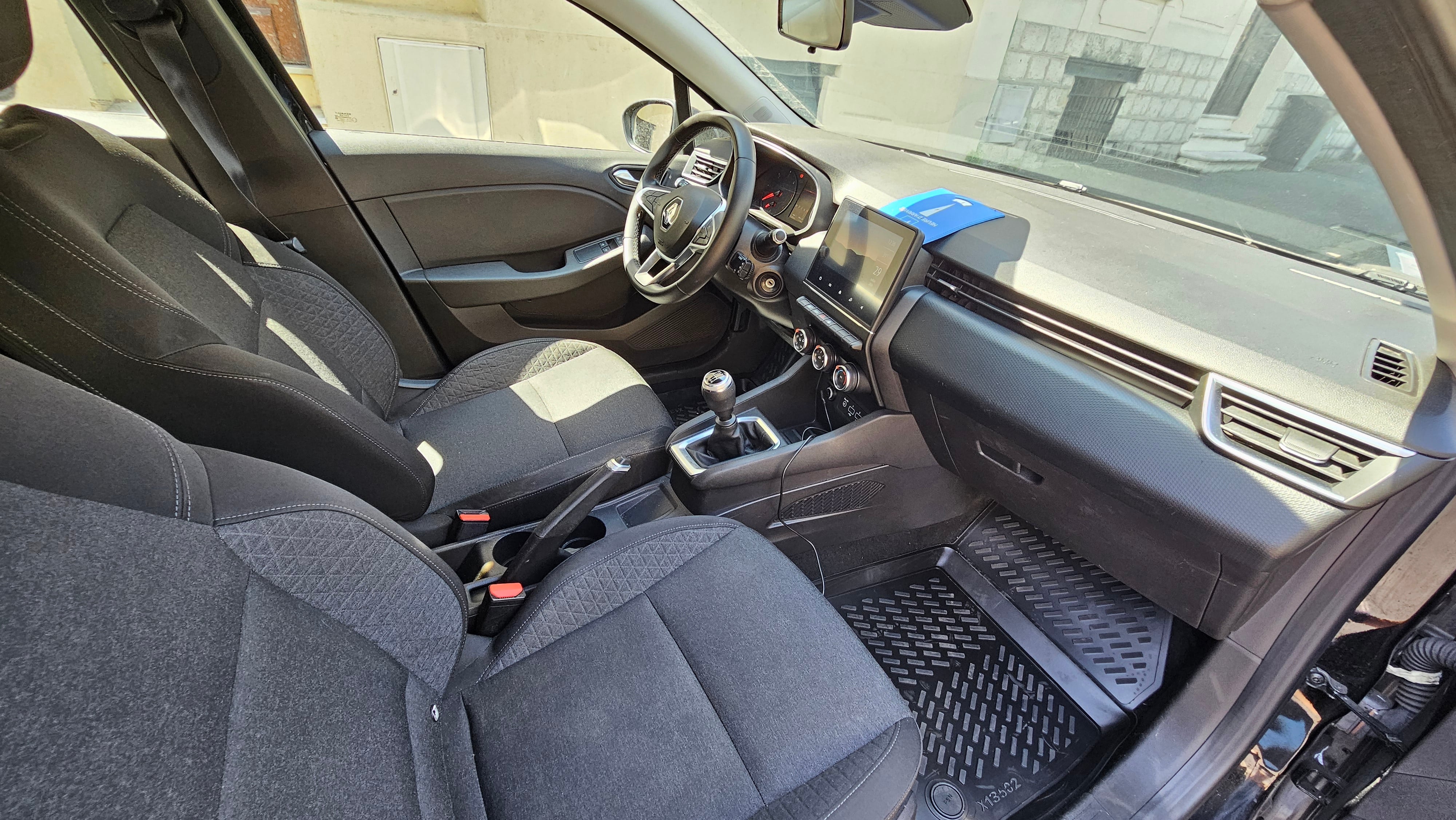 Renault Clio avec Pneus neige