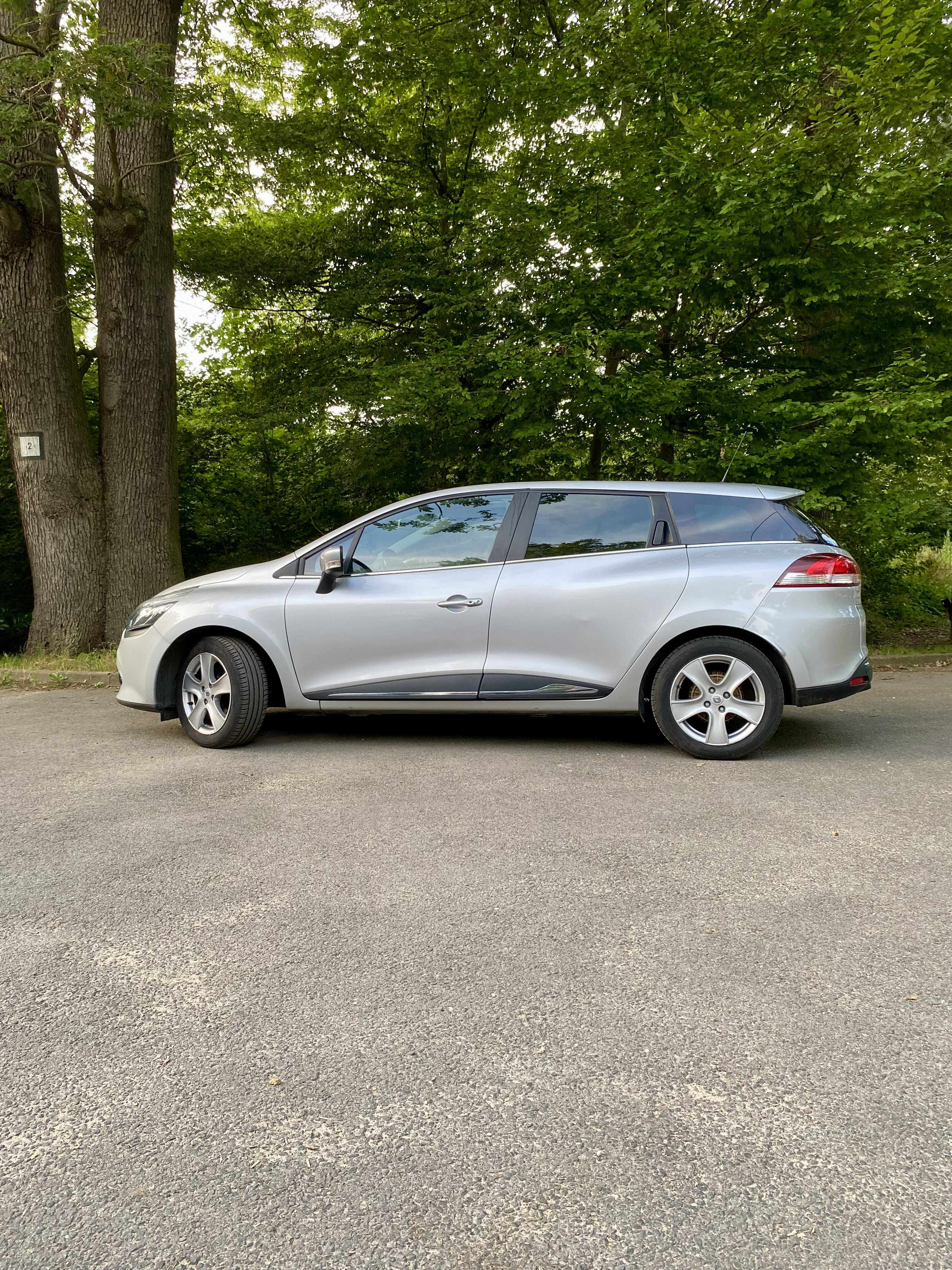 Renault Clio Estate 0.9 TCE 90 Limited Break avec Climatisation