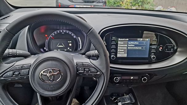 Toyota Aygo X Toit Ouvrant avec GPS