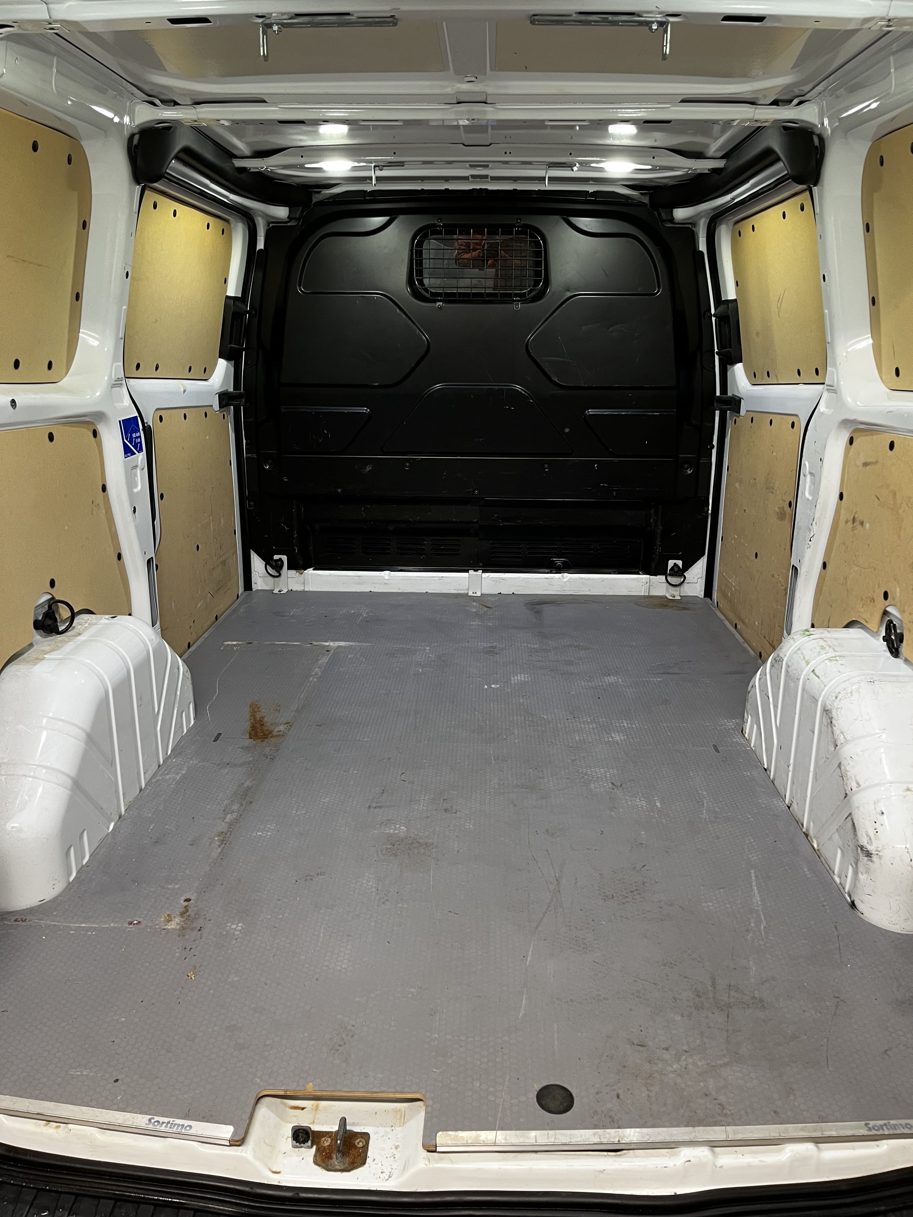 Ford Transit Custom Varebil with Bluetooth audio