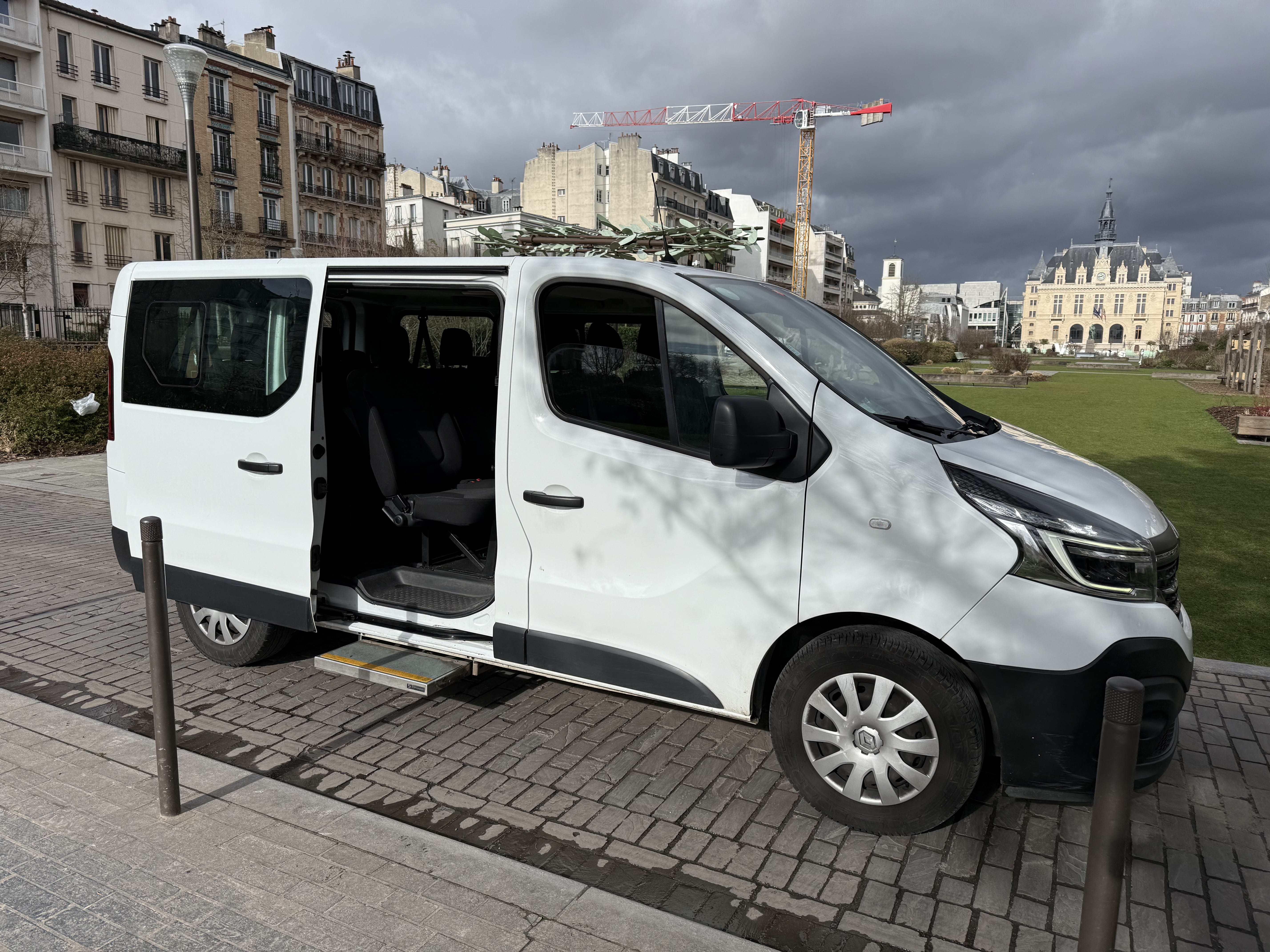 Renault Trafic Passenger 2.0 avec Entrée audio / iPod