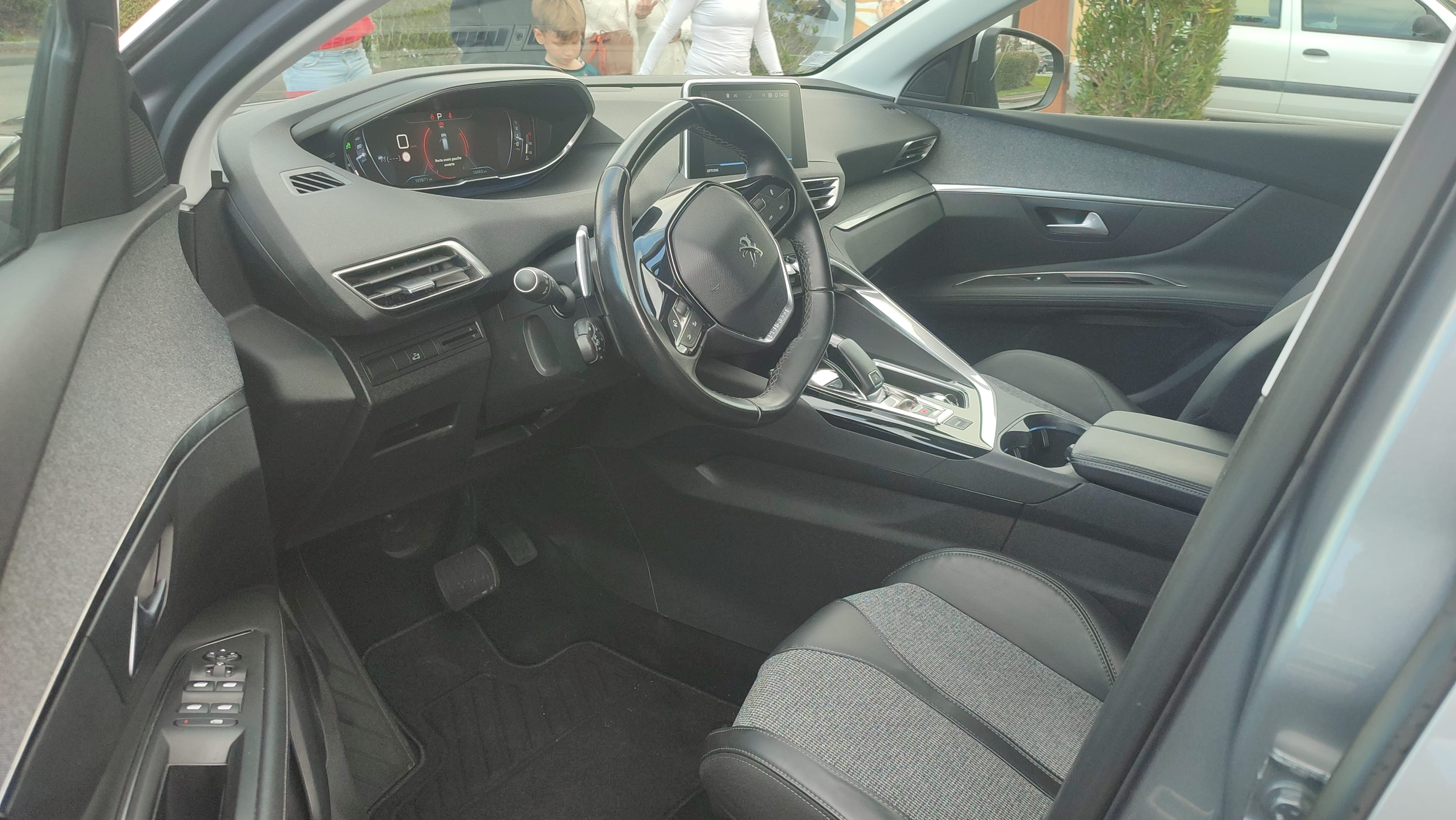 Peugeot 3008 avec Apple CarPlay