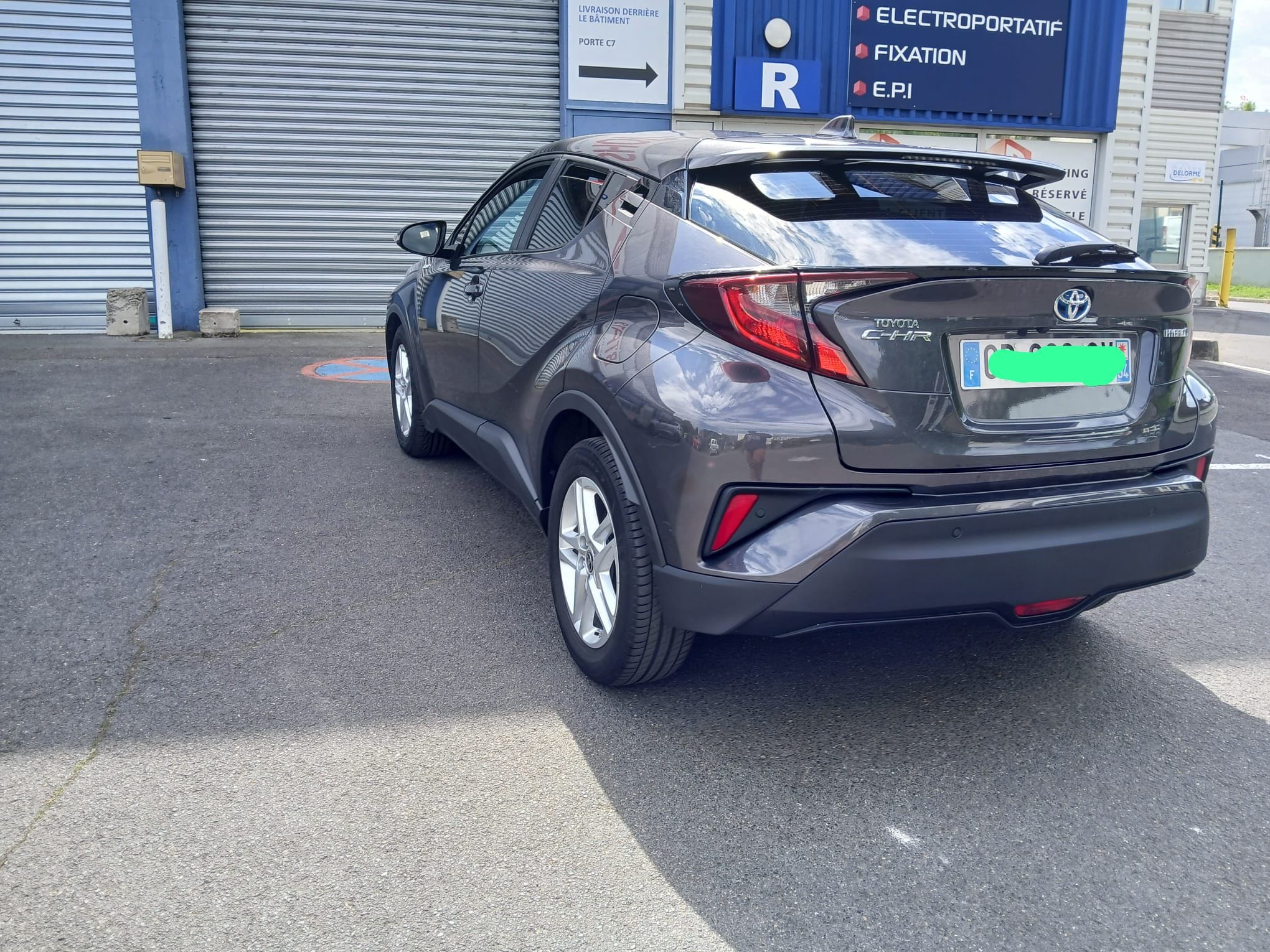 Toyota C-HR Hybrid avec Caméra de recul