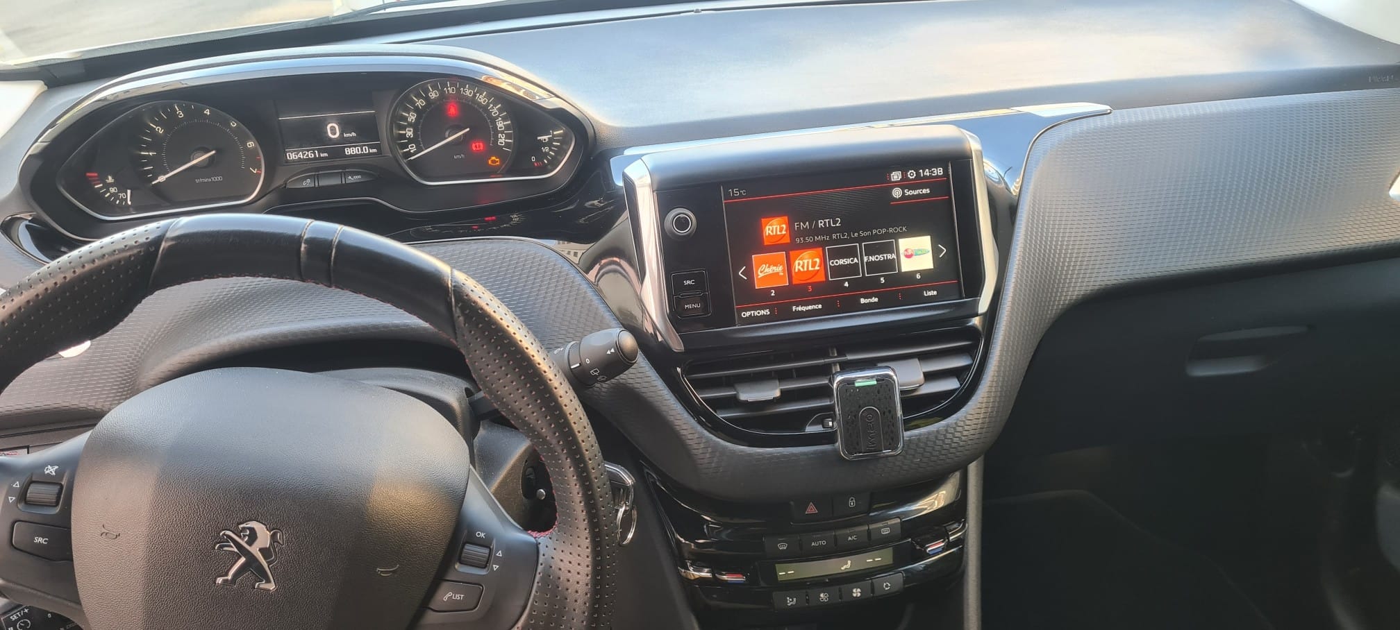 Peugeot 208 GT Line 110 Chevaux avec Régulateur de vitesse