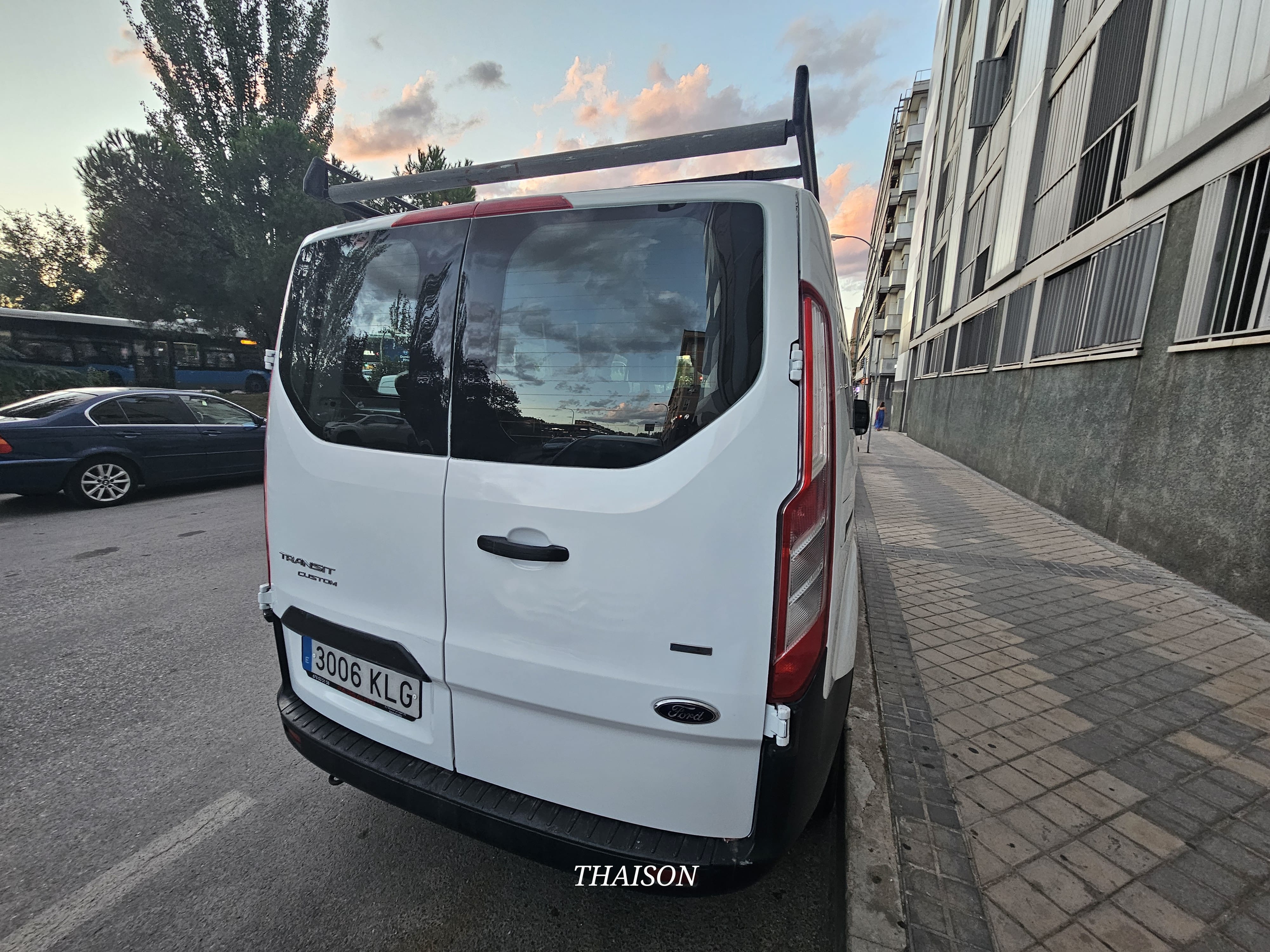 Ford Transit Custom Kombi con Aire acondicionado