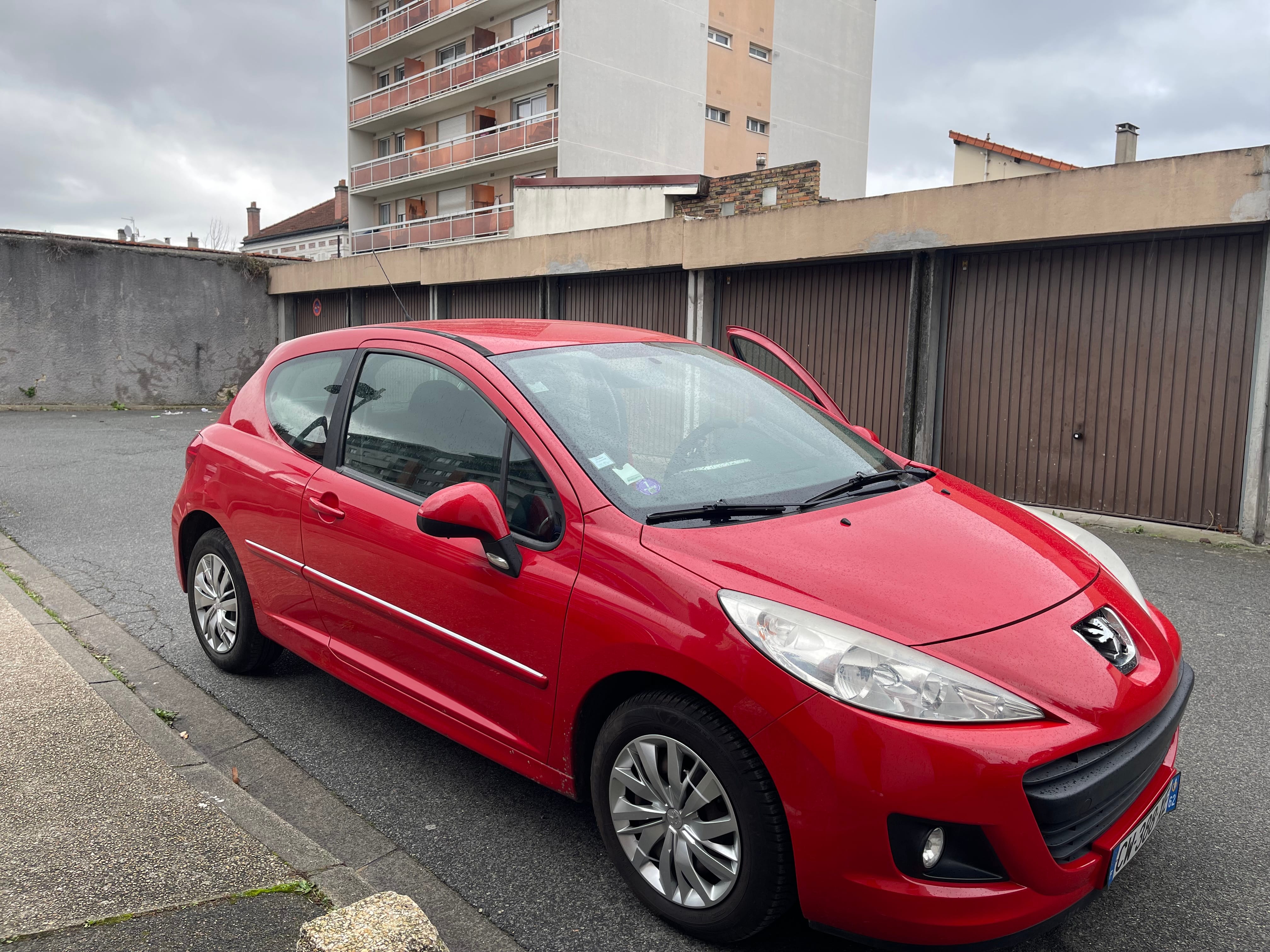 Peugeot 207 avec Climatisation