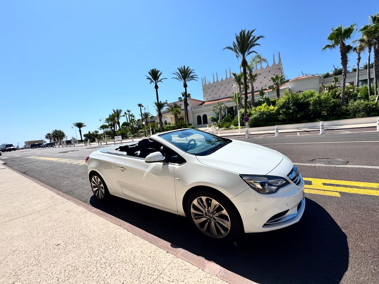 Opel Cascada, 2016, Essence 95, automatique