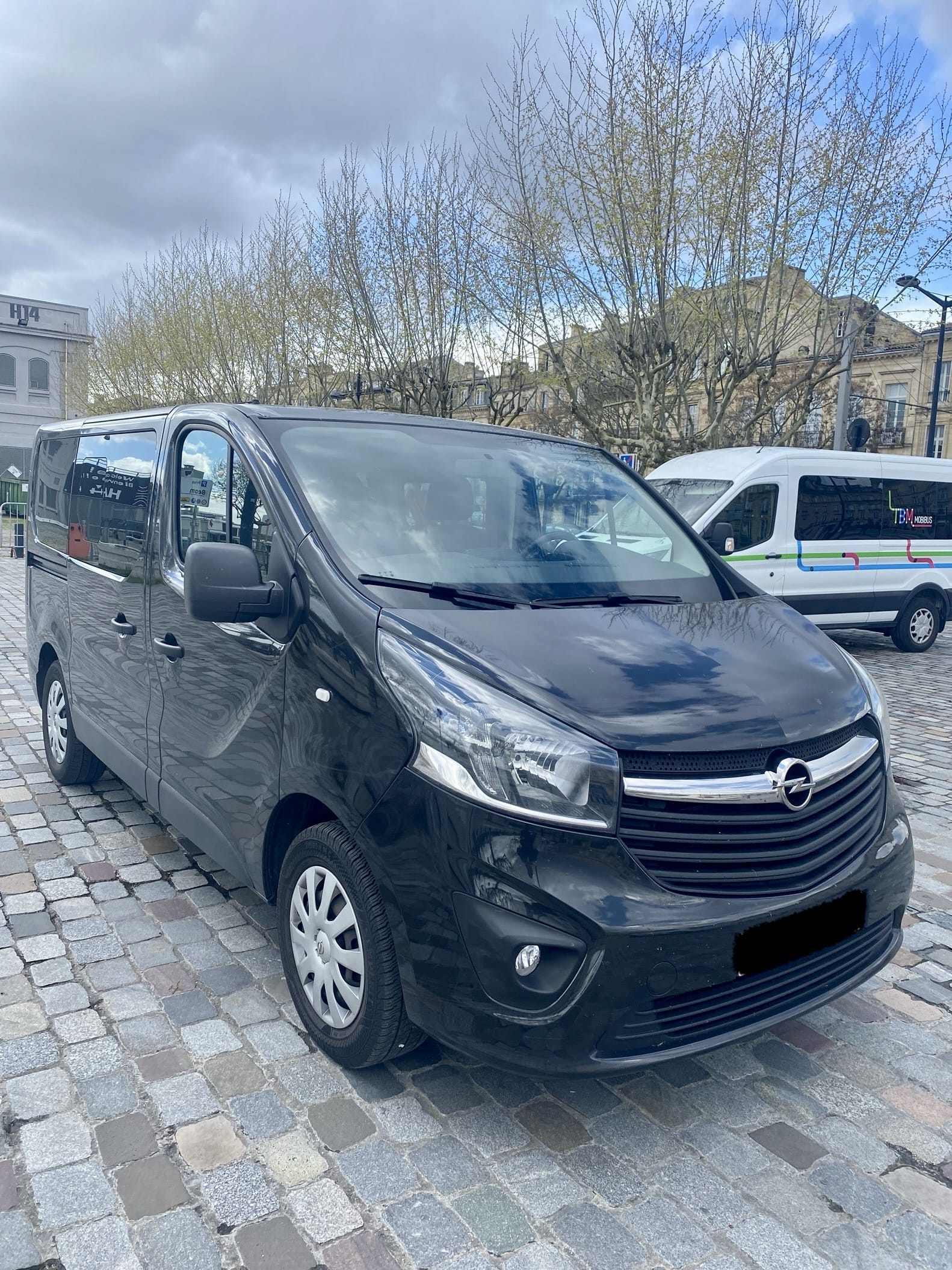 Opel Vivaro Combi