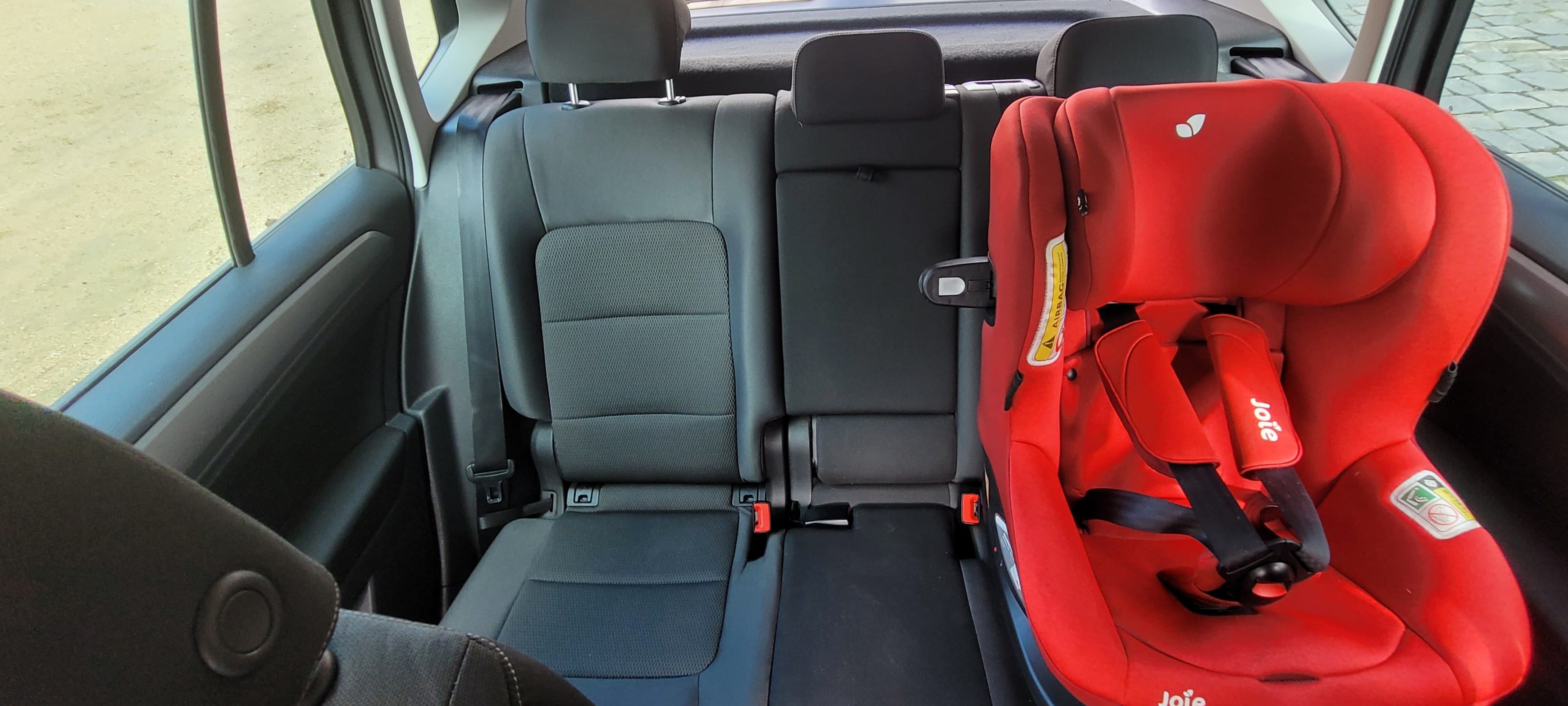Volkswagen Golf Sportsvan (Coffre de 500L)