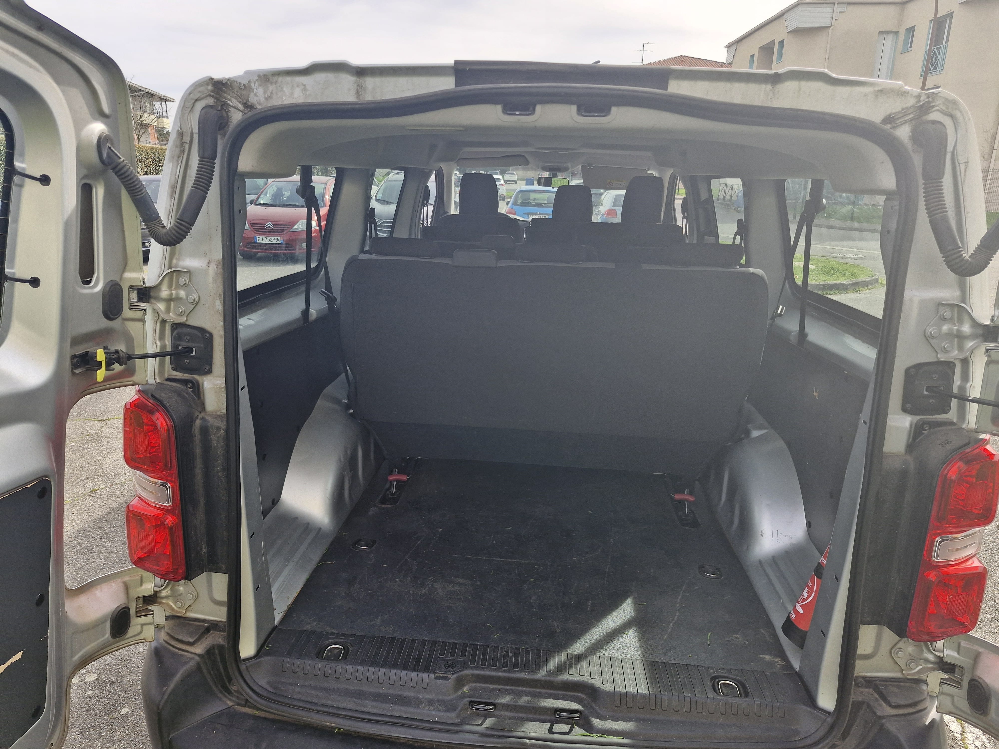 Peugeot Traveller  1.6 HDI Maxi Long L2H1 avec Audio Bluetooth