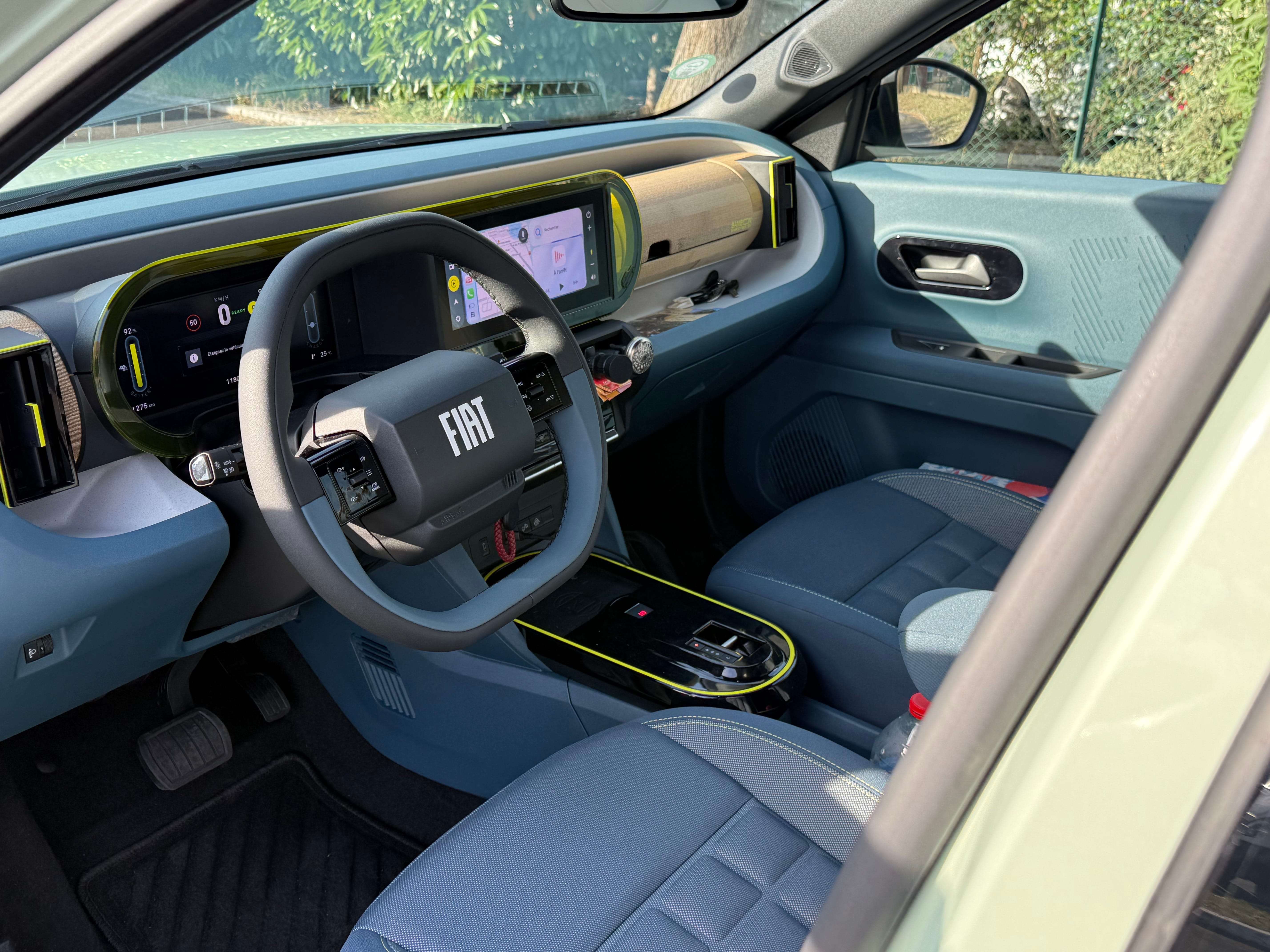 Fiat Grande Panda Électrique avec GPS