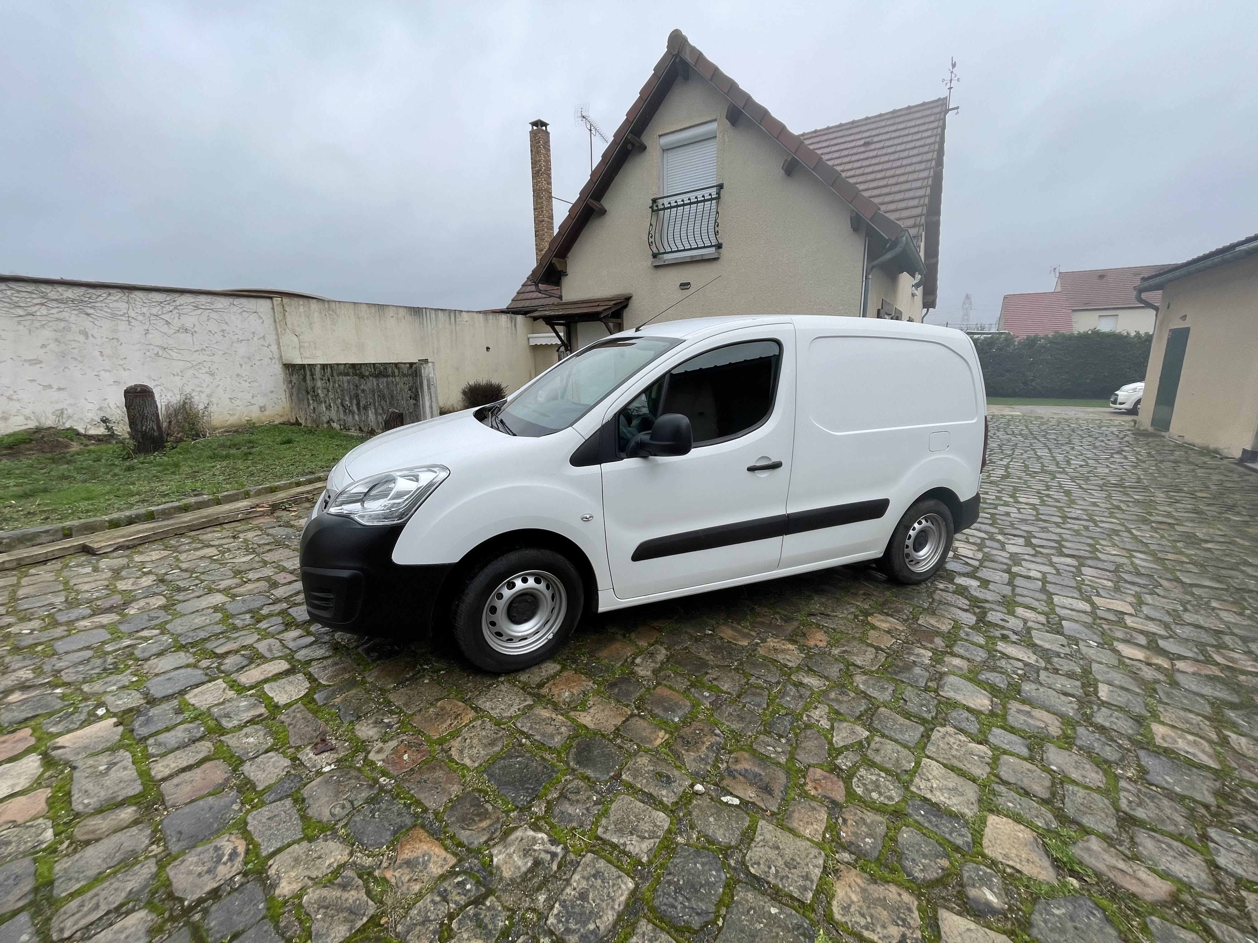 Peugeot Partner avec Climatisation