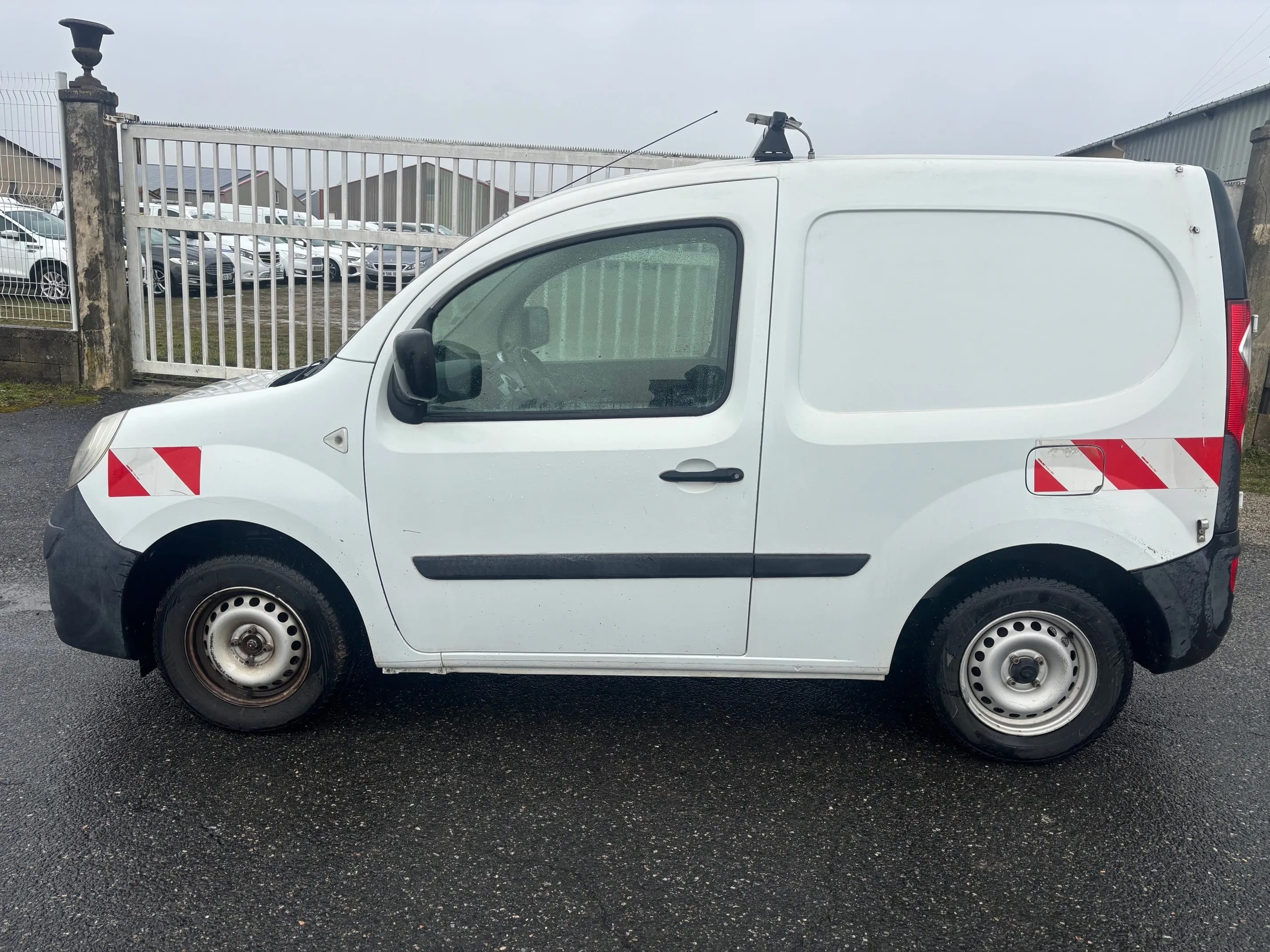 Renault Kangoo Express avec Attelage