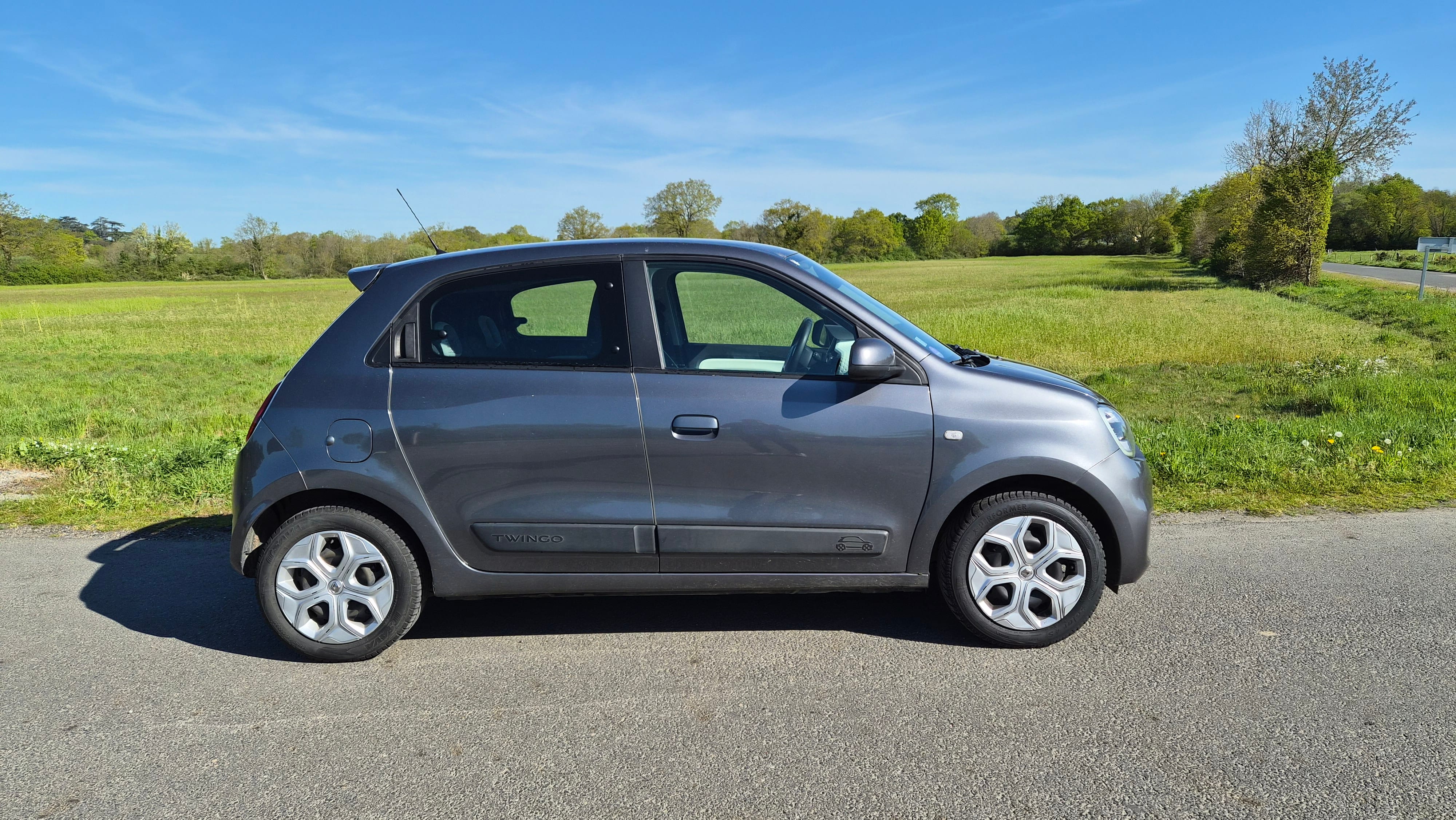 Renault Twingo III avec Climatisation