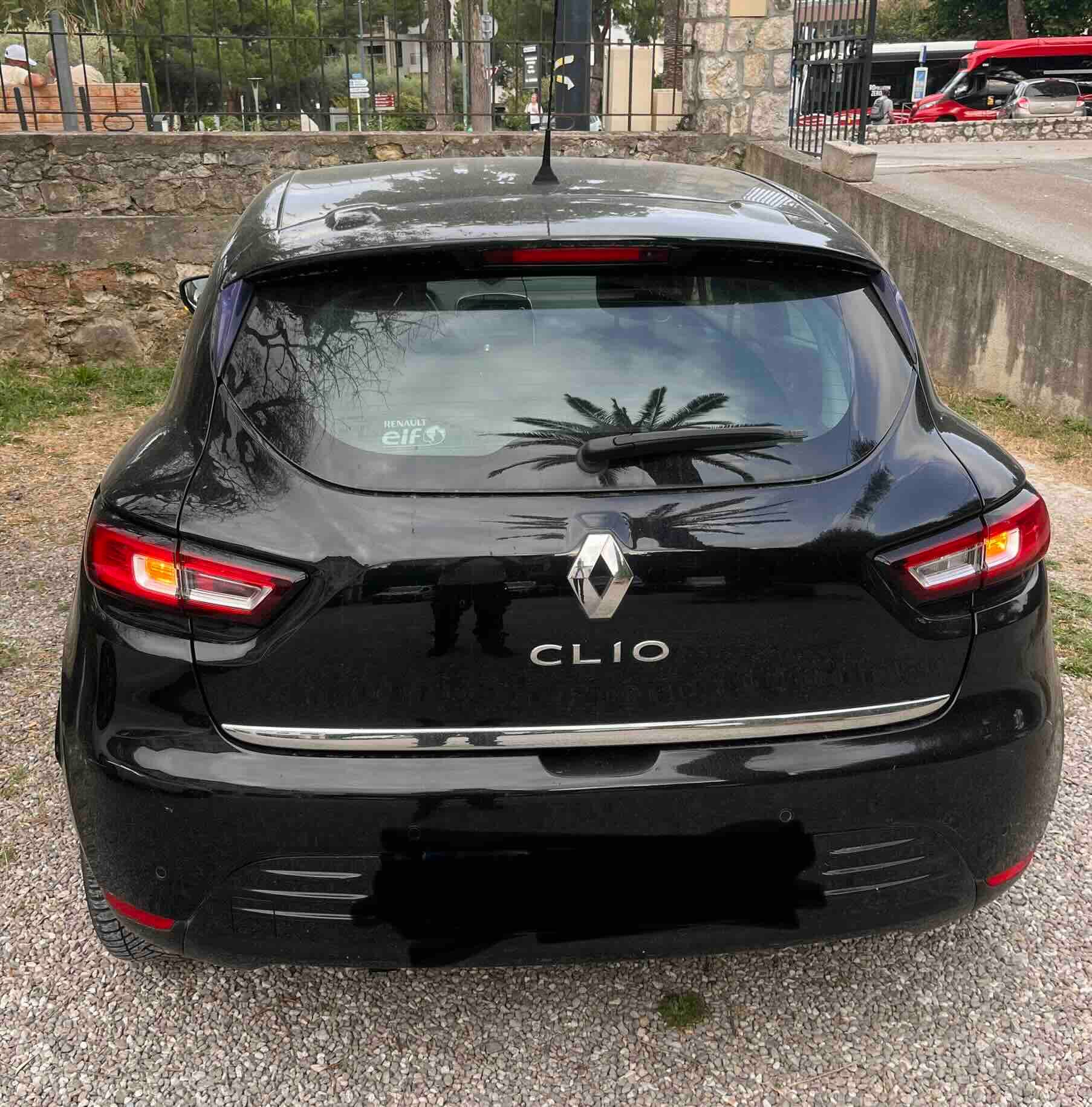 Renault Clio avec Climatisation