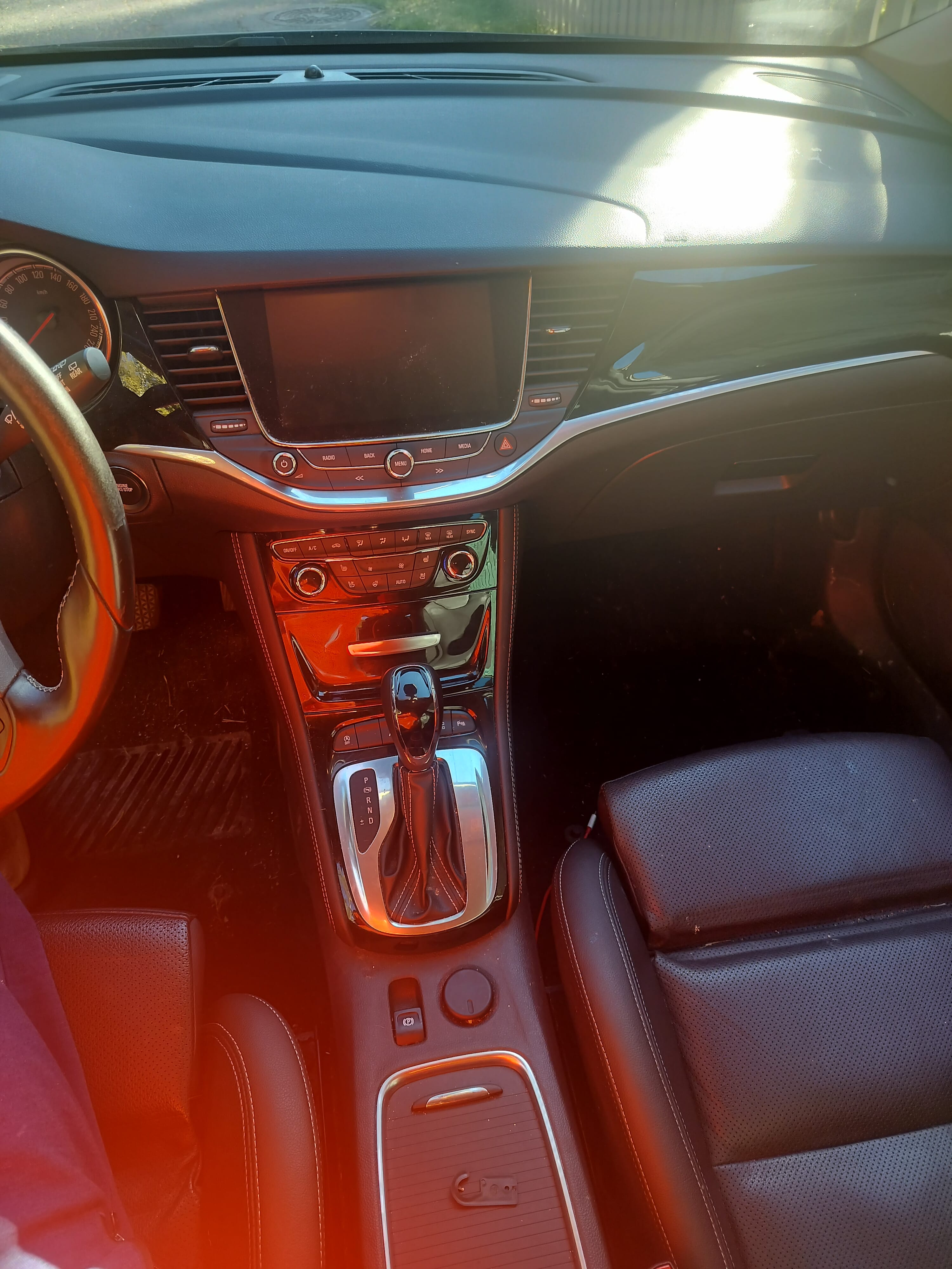 Opel Astra Sports Tourer mit Tempomat