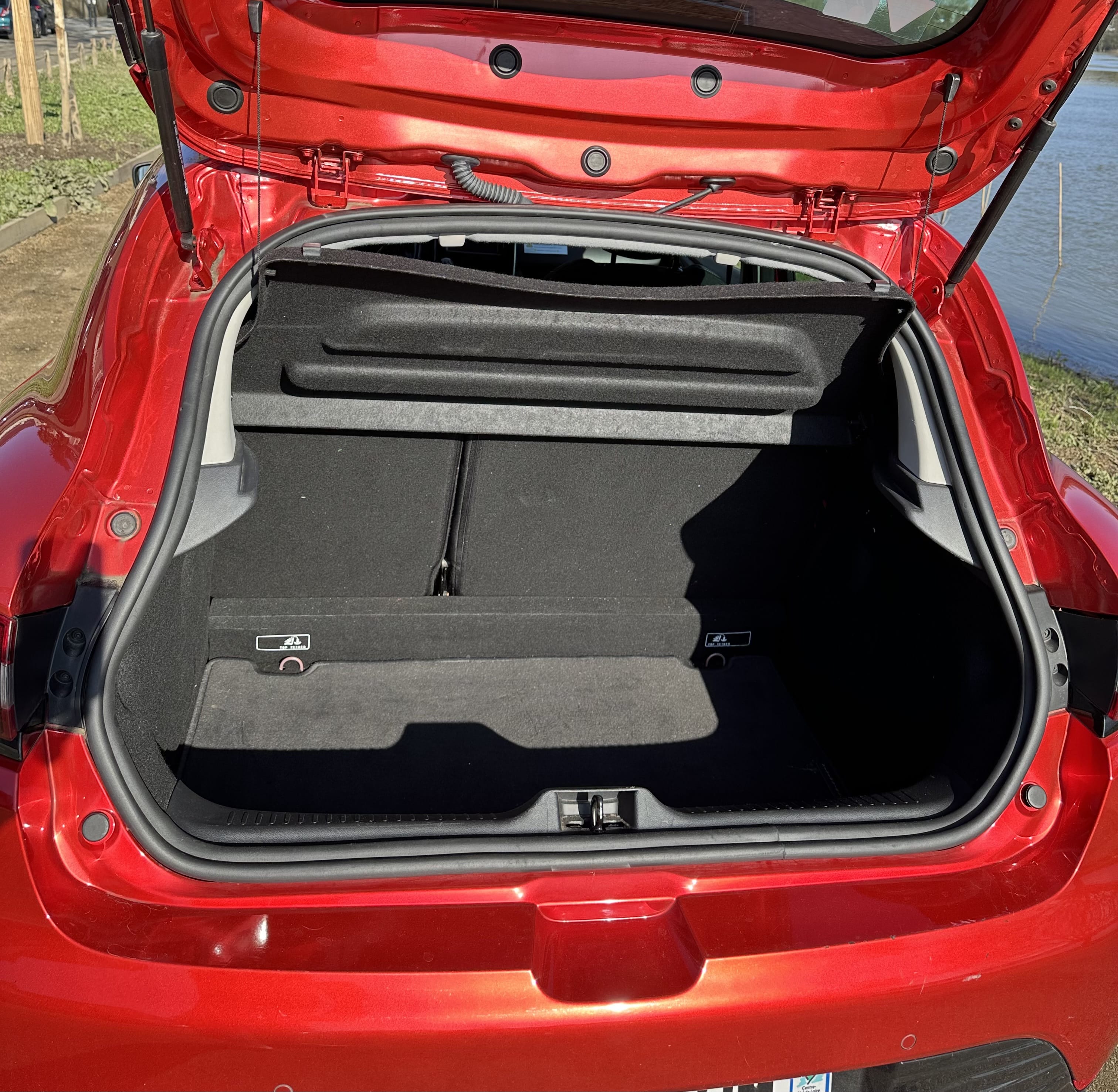 Renault Clio avec Entrée audio / iPod