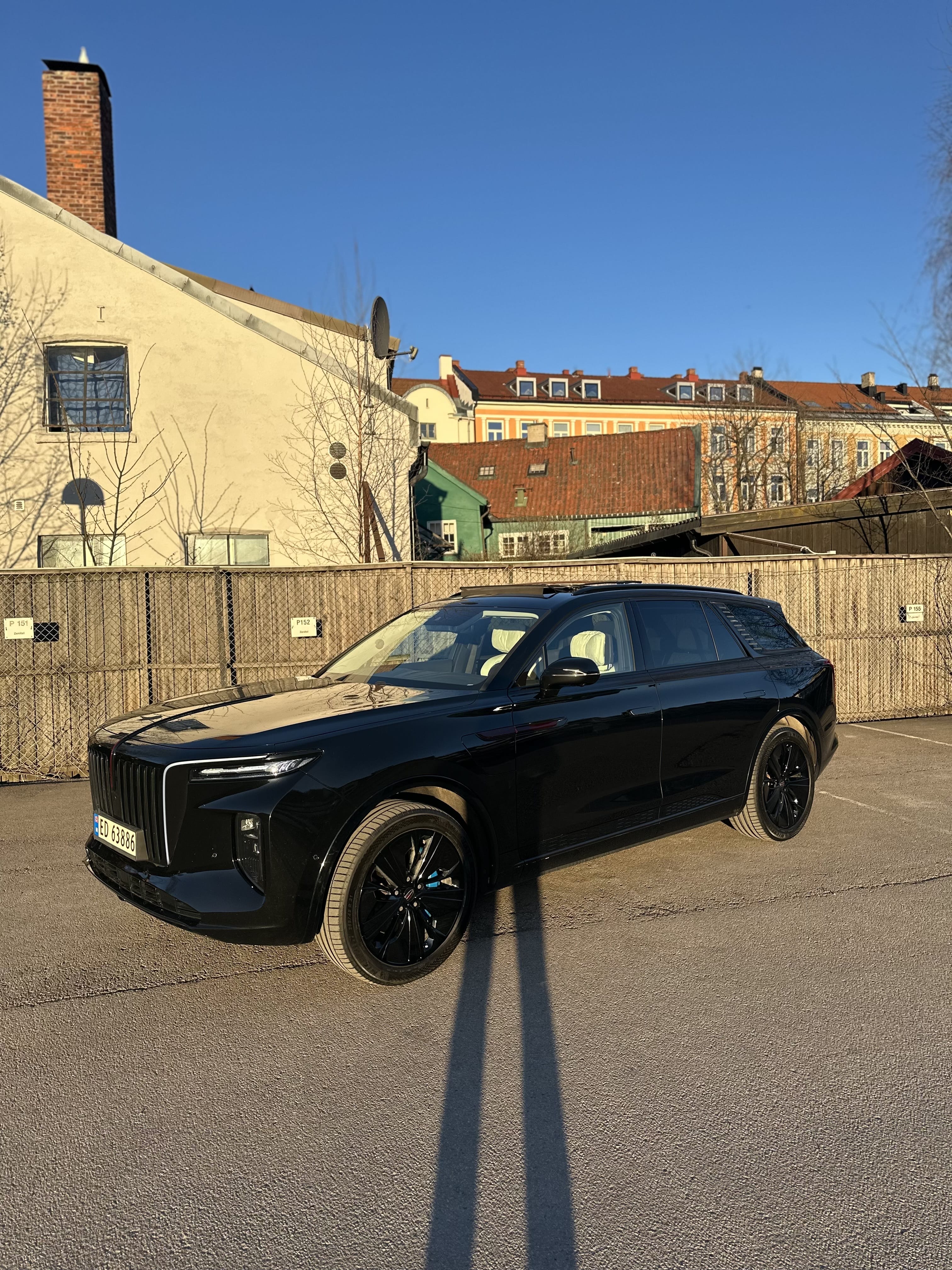 Hongqi E-HS9 med Aircondition