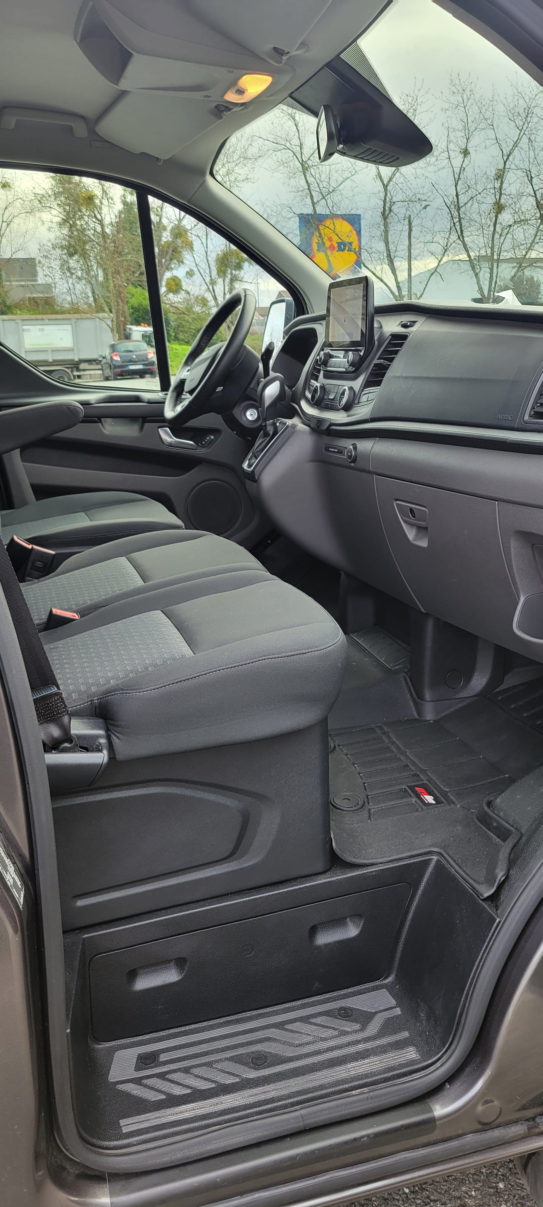 Ford Tourneo Custom avec Régulateur de vitesse