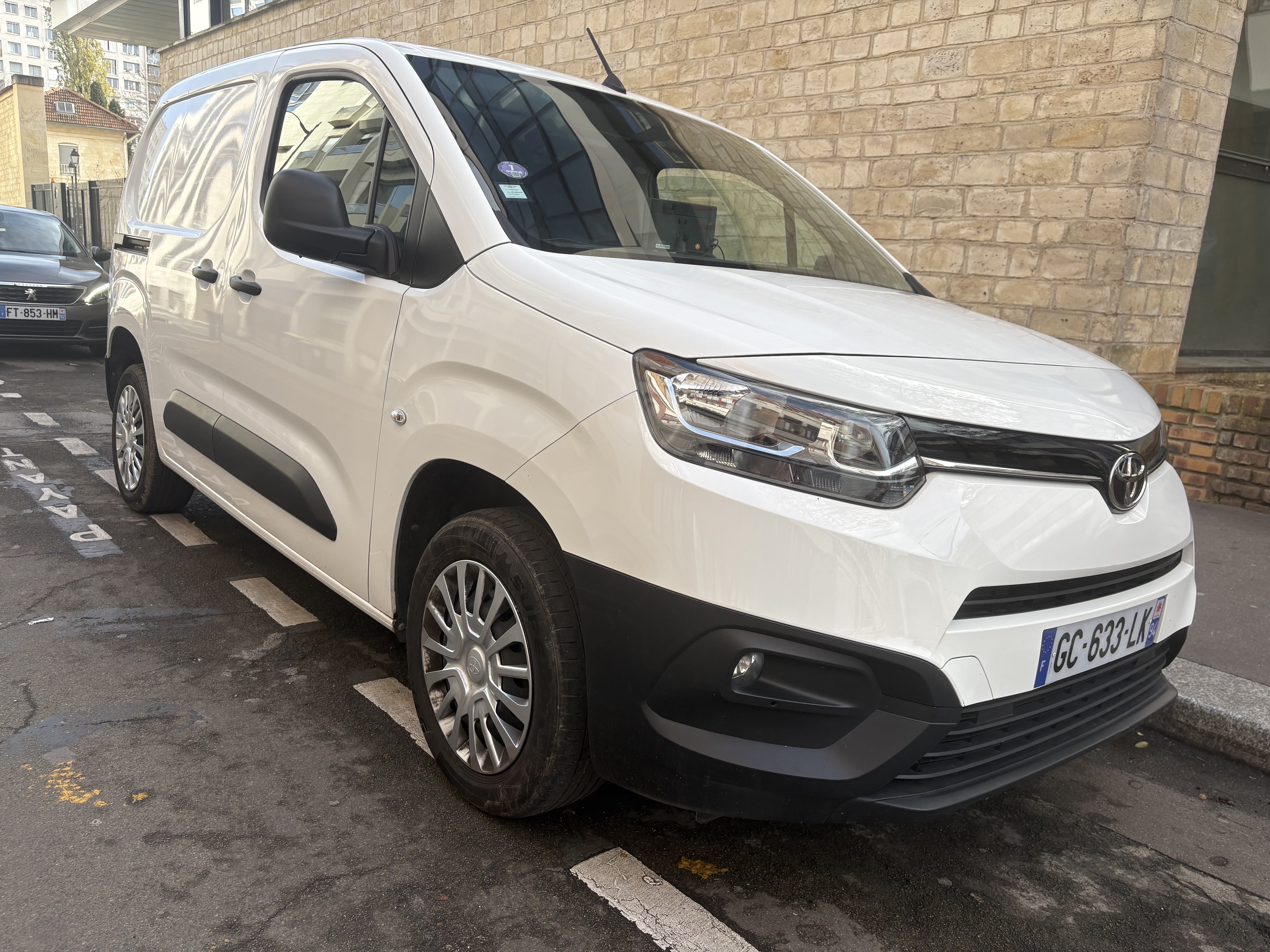 Toyota Proace City 1.2 essence vvti 110ch