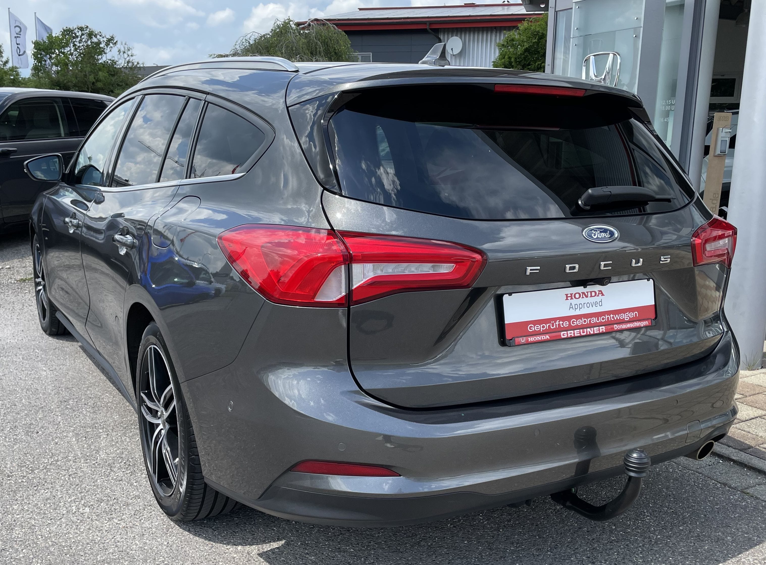Ford Focus SW Business mit Tempomat