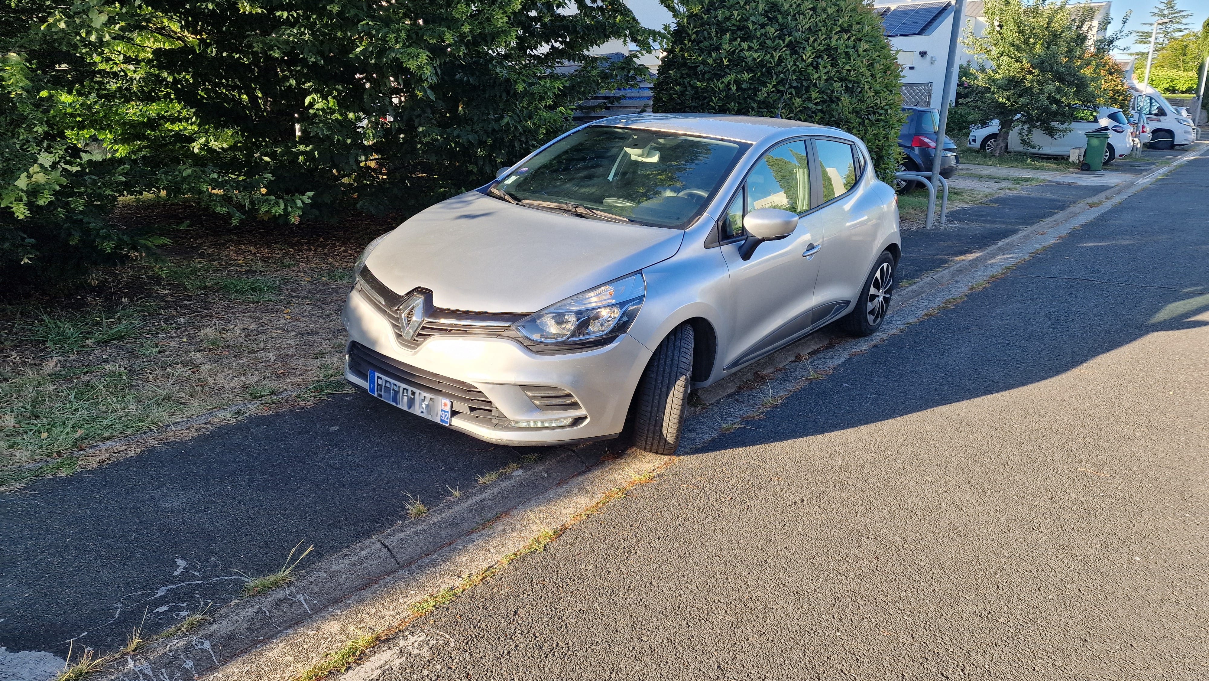 Renault Clio 0.9 TCE 90 avec GPS