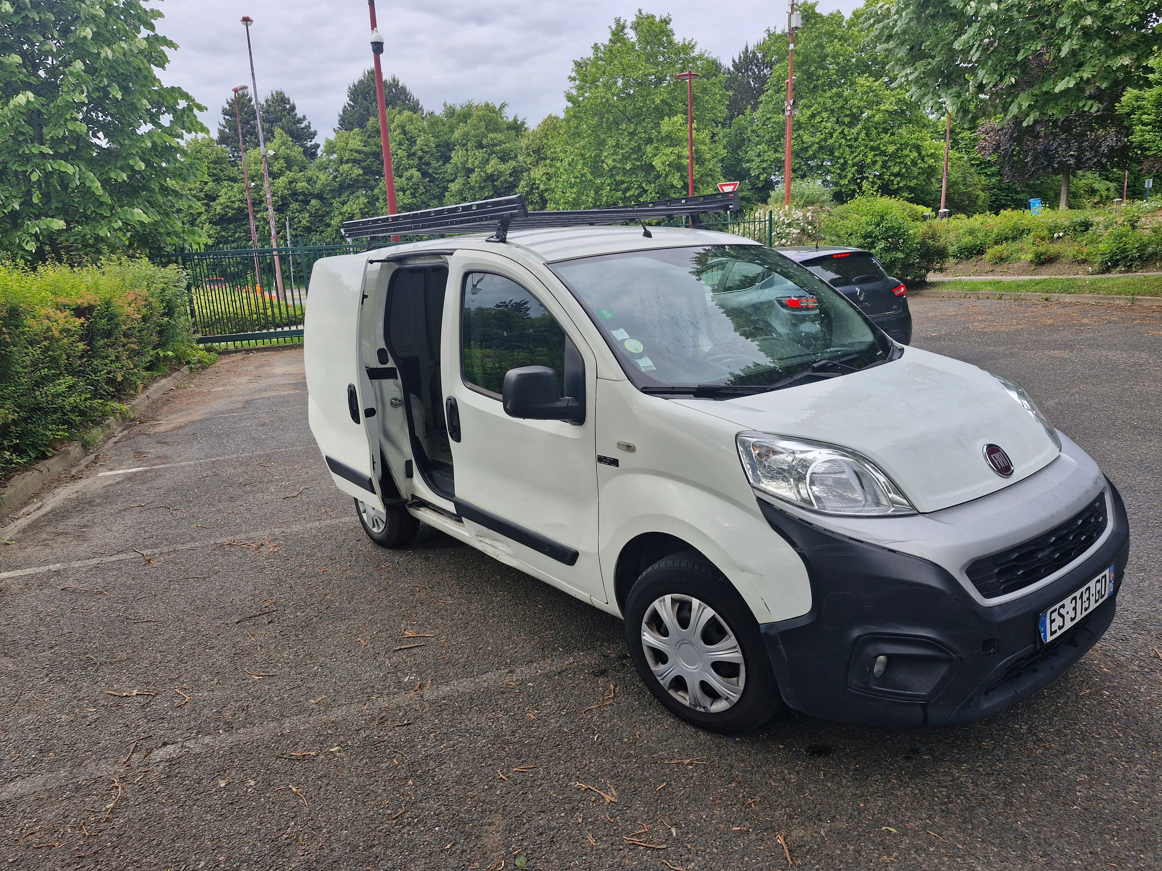 Fiat Fiorino avec Climatisation