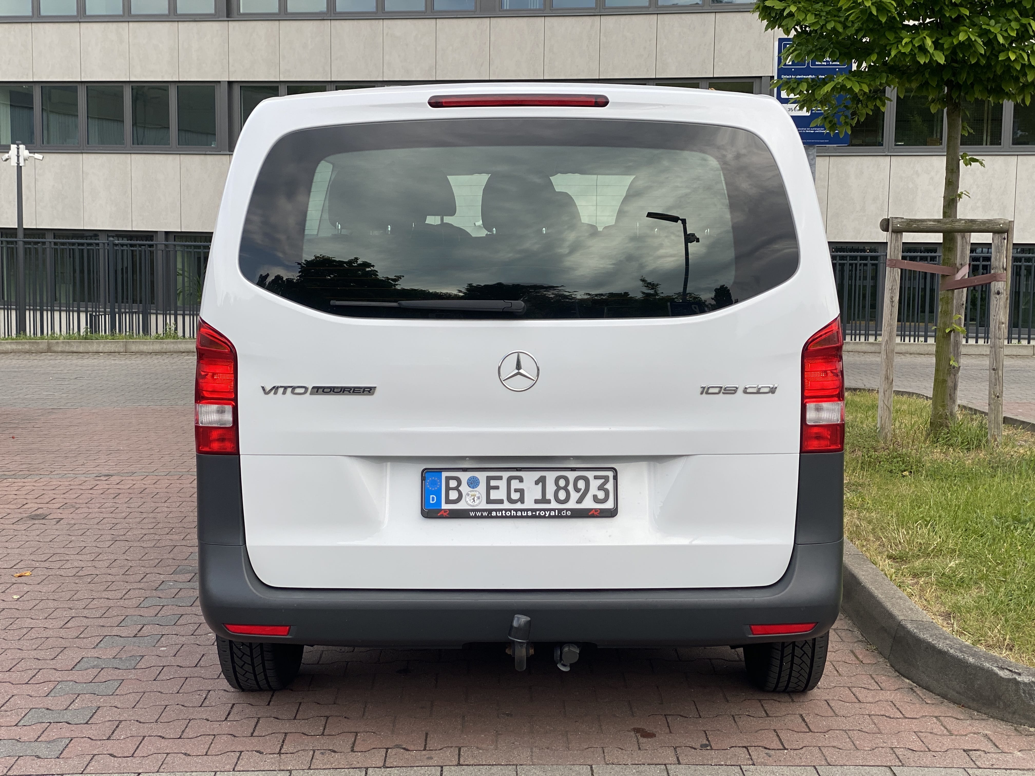 Mercedes-Benz Vito Tourer 109 CDI mit Apple CarPlay