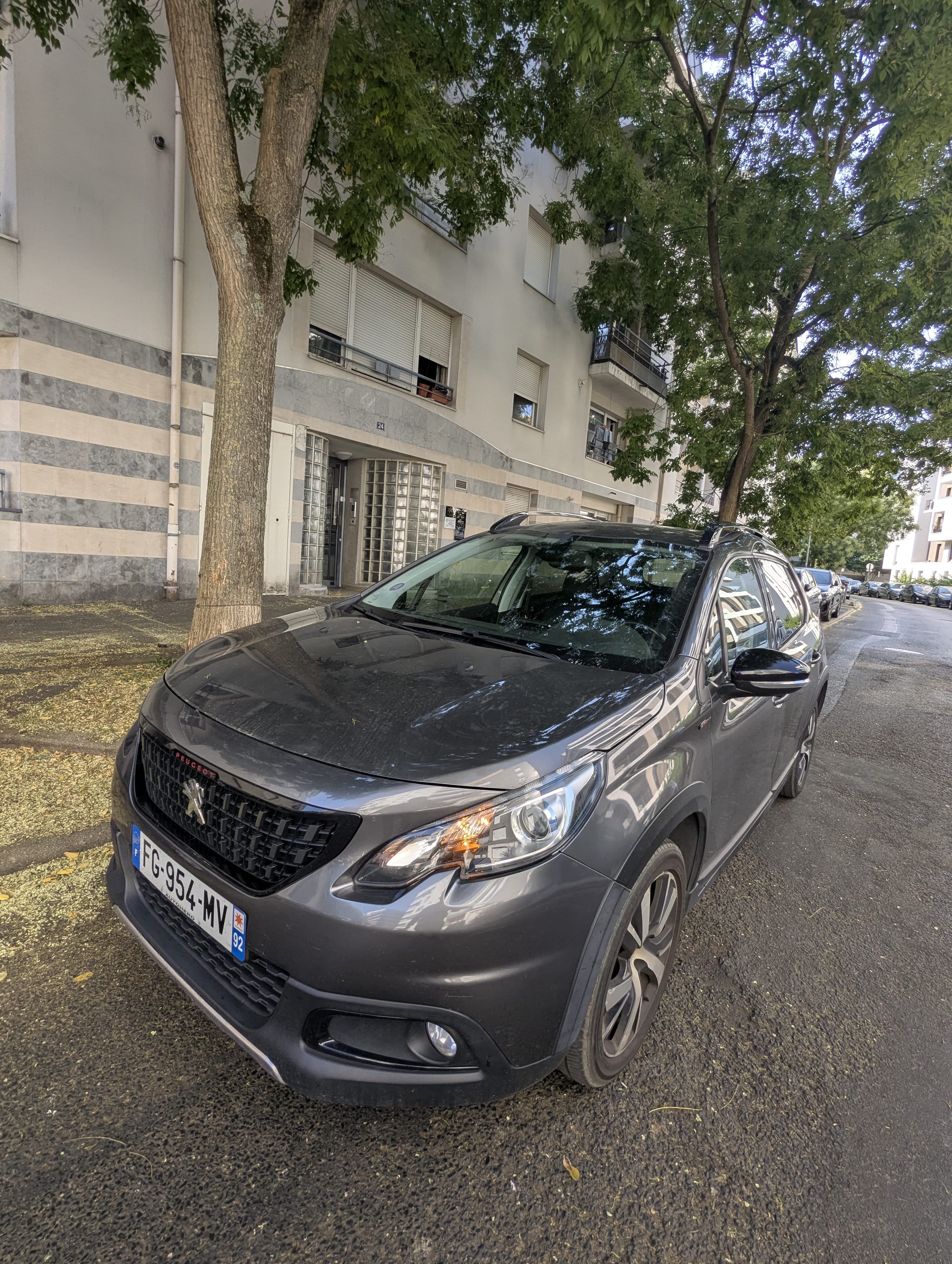 Peugeot 2008, 2019, Essence 95, automatique