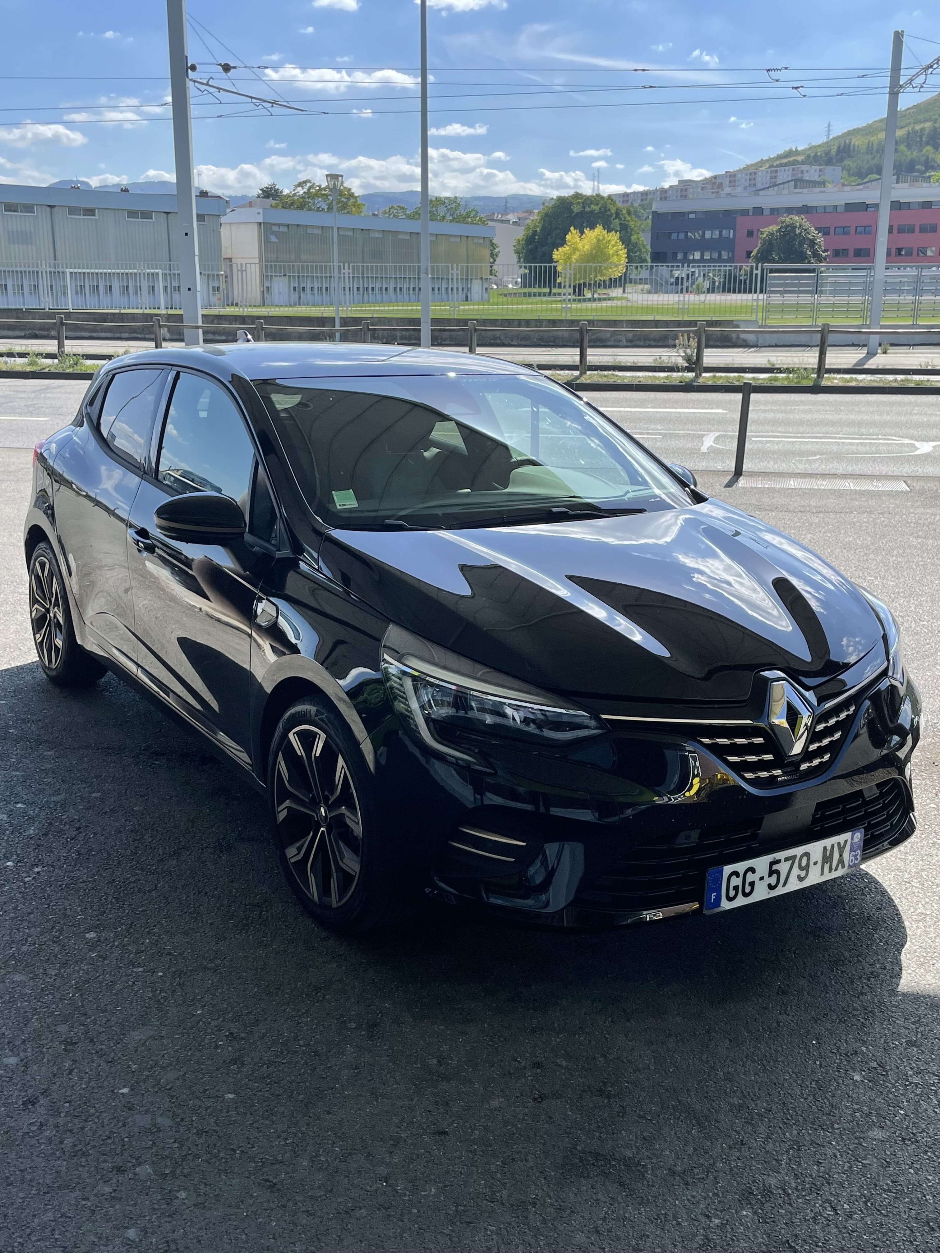 Renault Clio, 2022, Essence 98