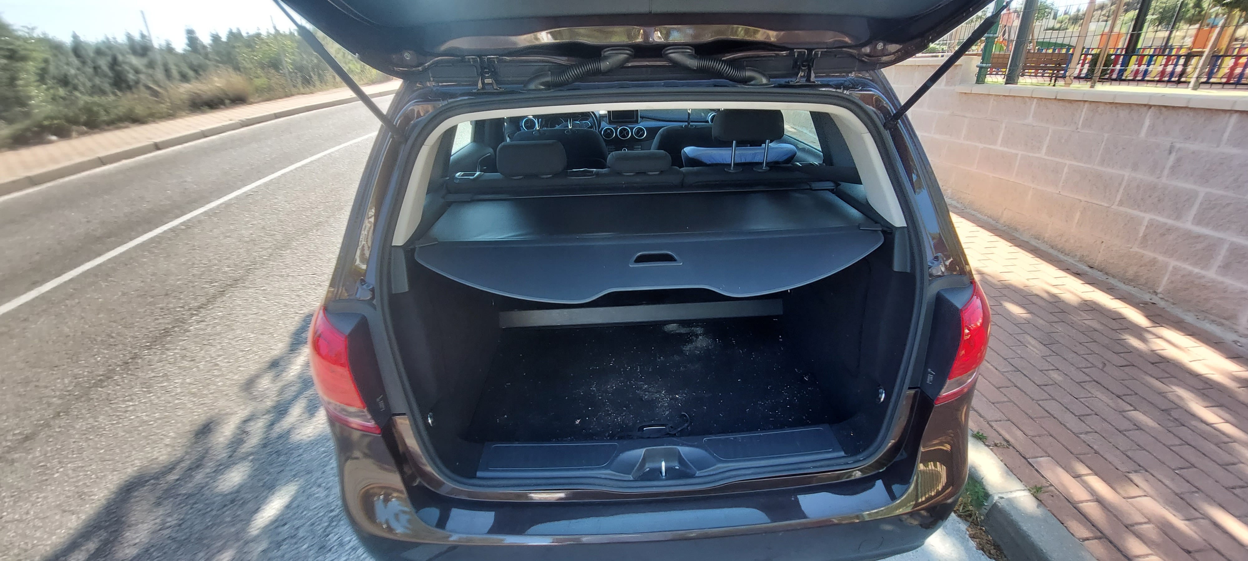 Mercedes-Benz Clase B con Audio Bluetooth