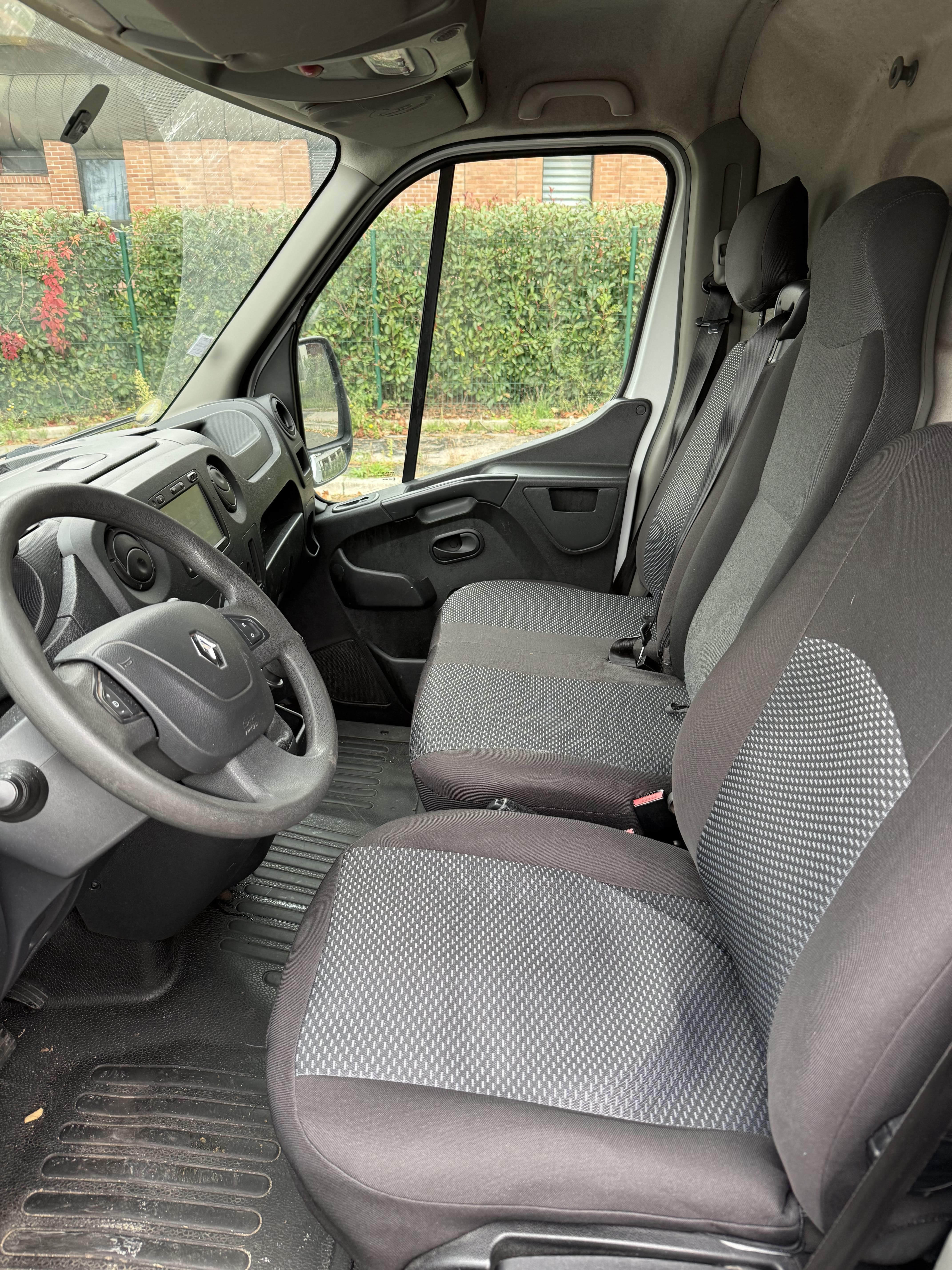 Renault Master 12m3 L2H2 avec Audio Bluetooth