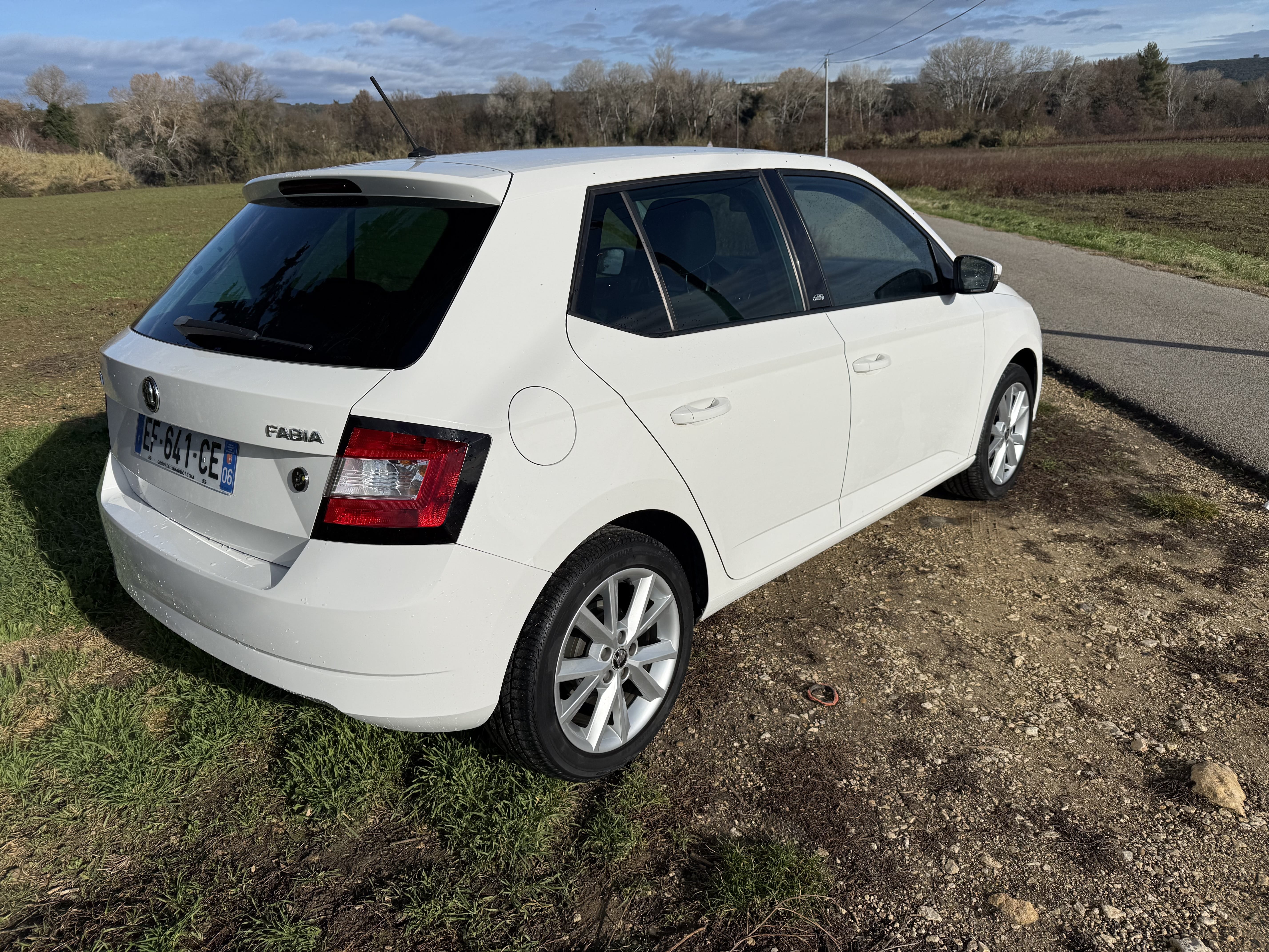 Skoda Fabia avec Siège bébé