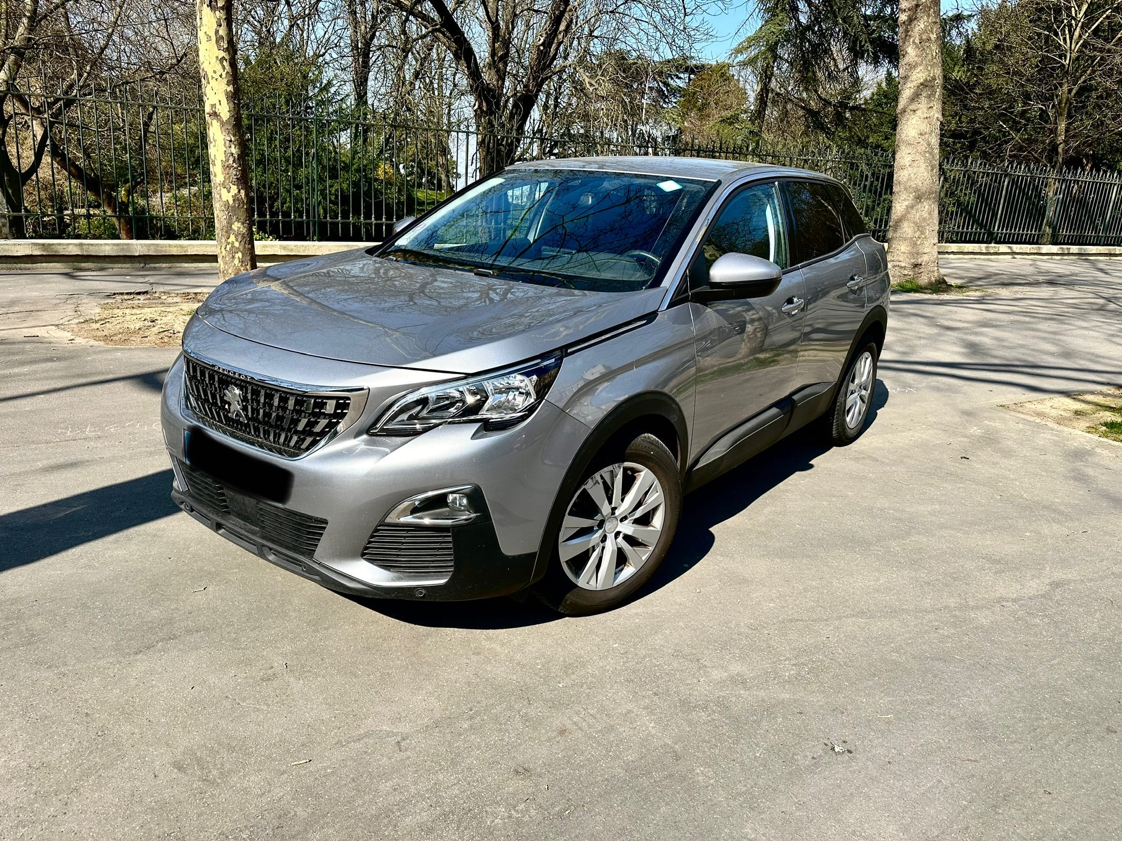 Peugeot 3008 avec Entrée audio / iPod