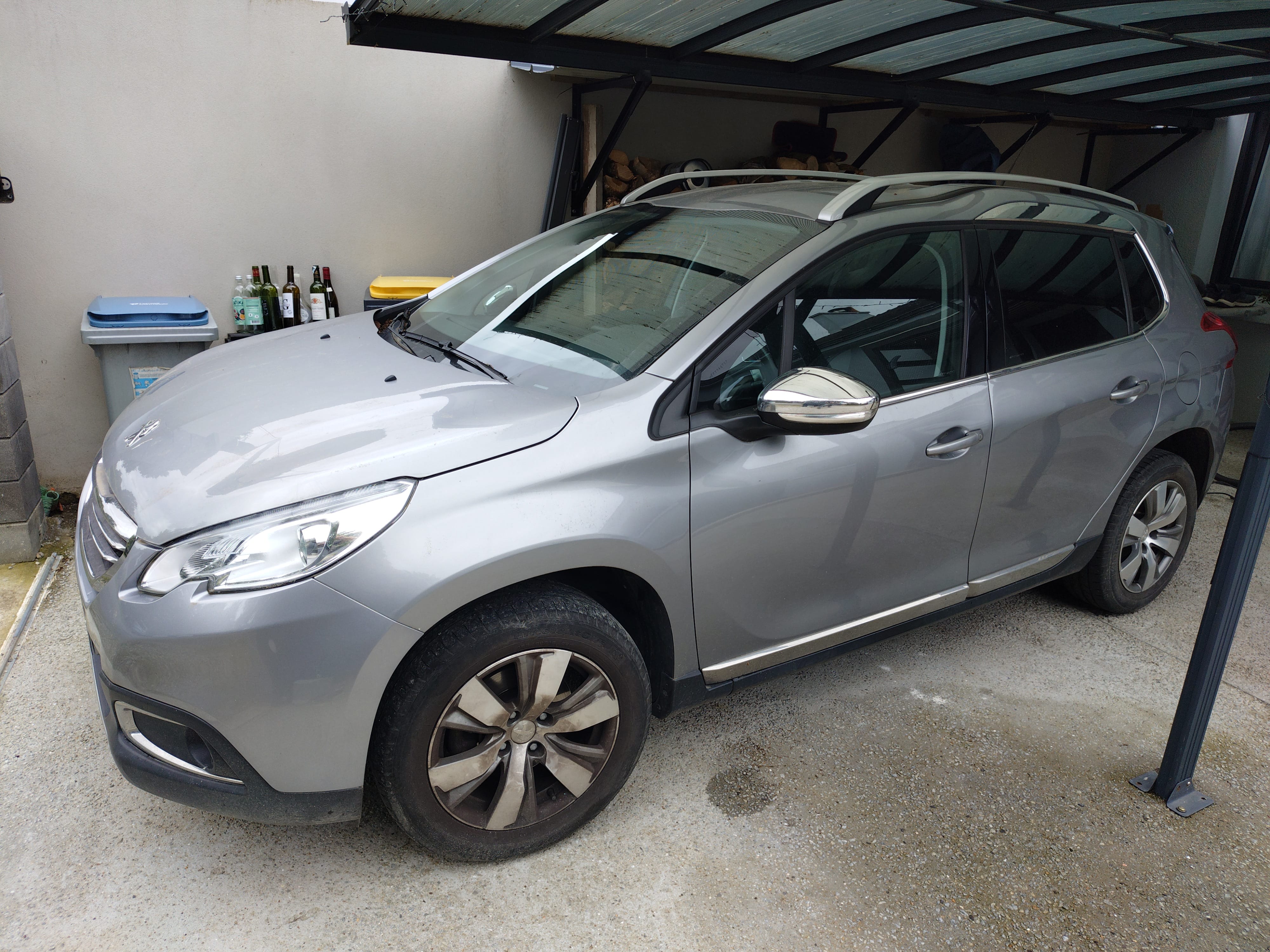Peugeot 2008 1,2 110 ch, 2015, Essence 95